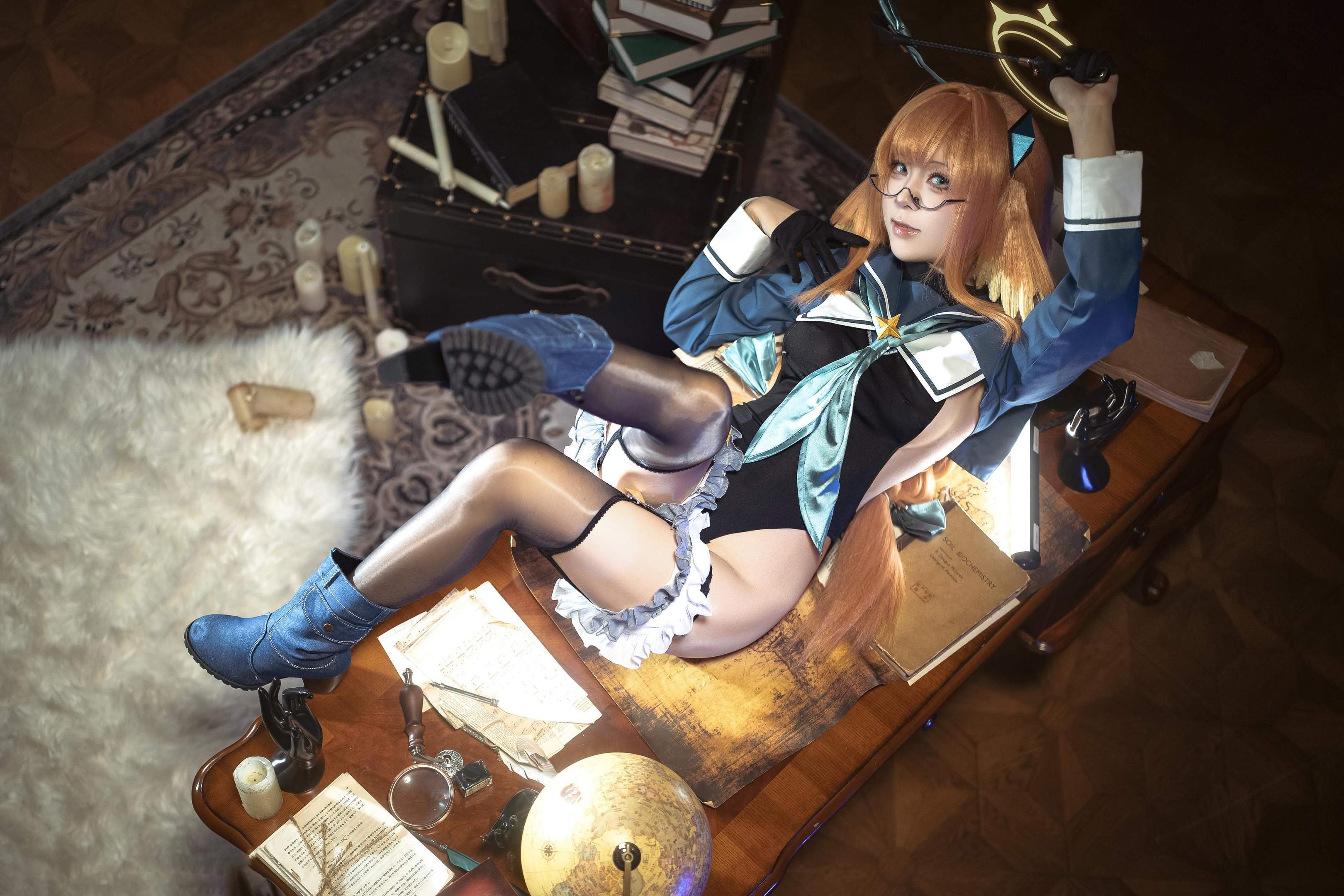 【コスプレ】矢量魚 - 蔚蓝档案 志美子：眼鏡光環図書館 黒スト高スリット露臀再現 50P
