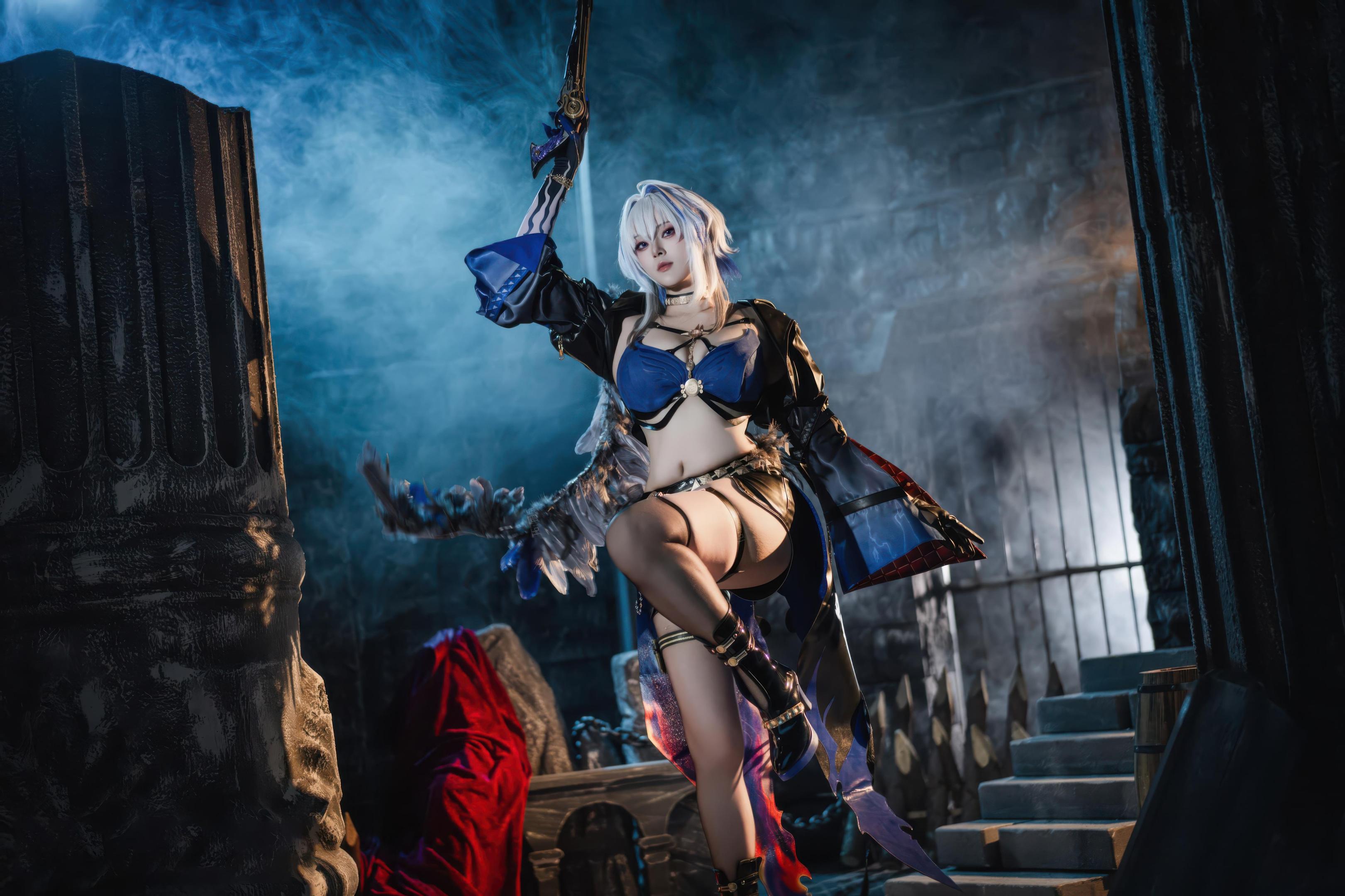 「[コスプレ] 夏夏子 - 鳴潮 嘉贝莉娜：ブルーブラック戦損黒スト高スリット露臀大尺度再現 75P」