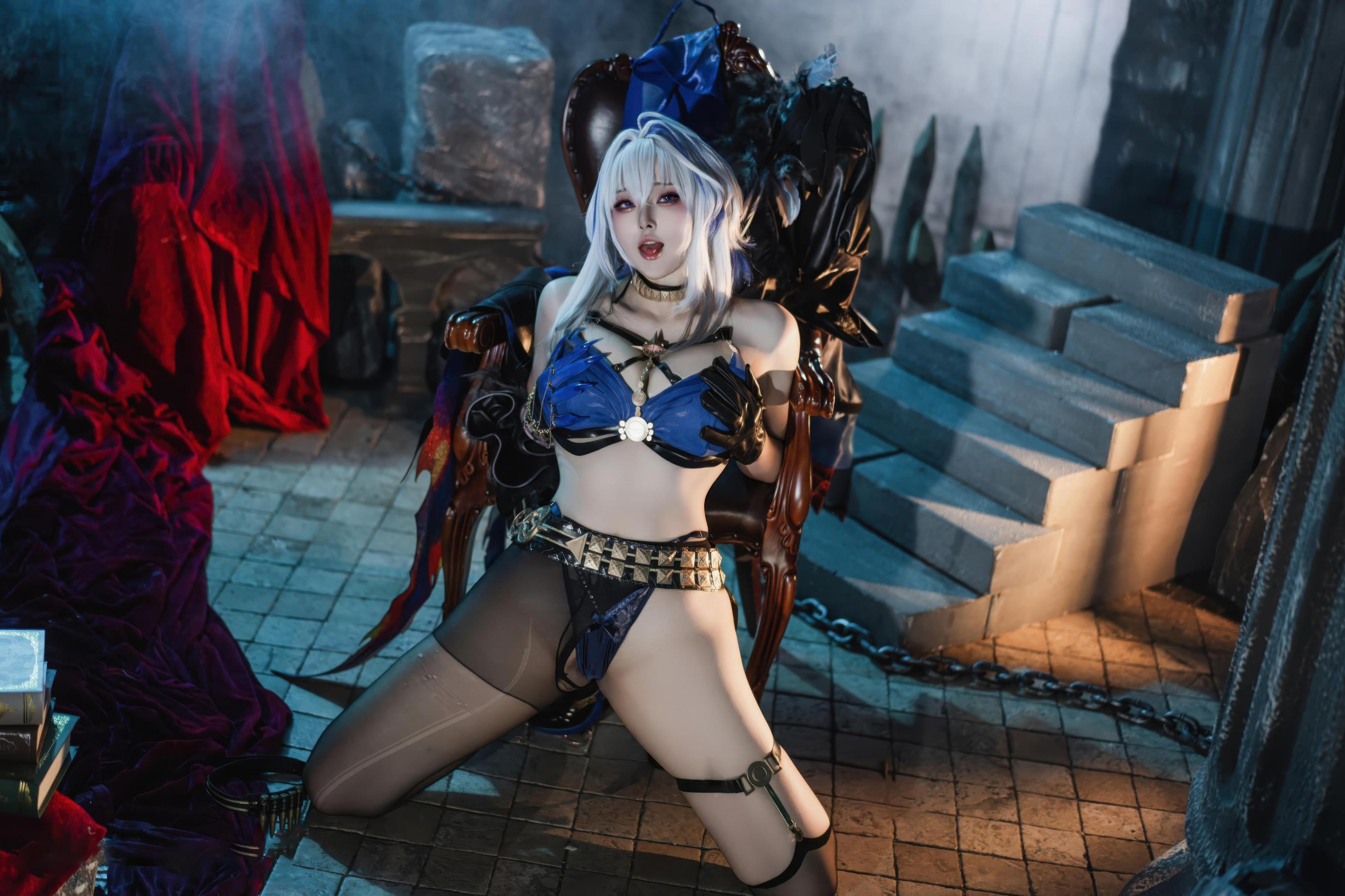 「[コスプレ] 夏夏子 - 鳴潮 嘉贝莉娜：ブルーブラック戦損黒スト高スリット露臀大尺度再現 75P」