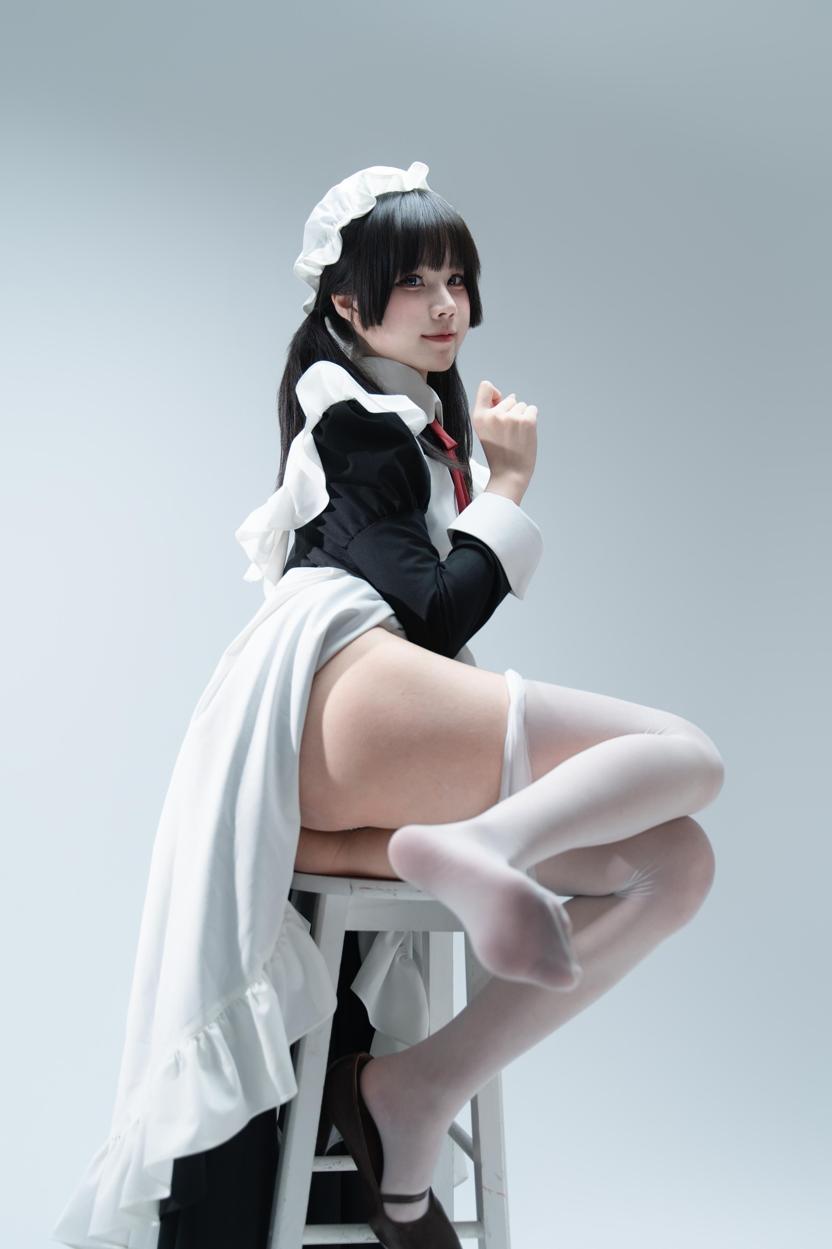[Photos] Nagi Shimizu - Tsundere Maid's Guide: Black Twin-Tail Maid Outfit, Stunning Legs, 106P