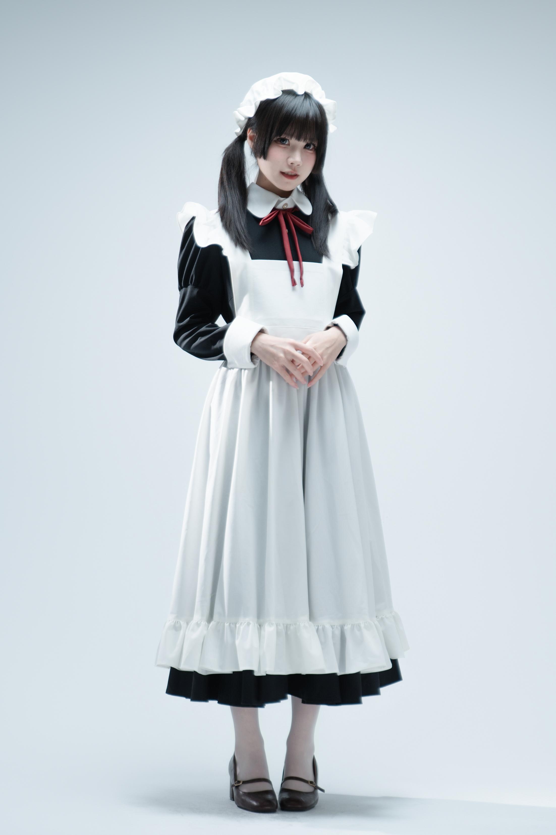 [Photos] Nagi Shimizu - Tsundere Maid's Guide: Black Twin-Tail Maid Outfit, Stunning Legs, 106P