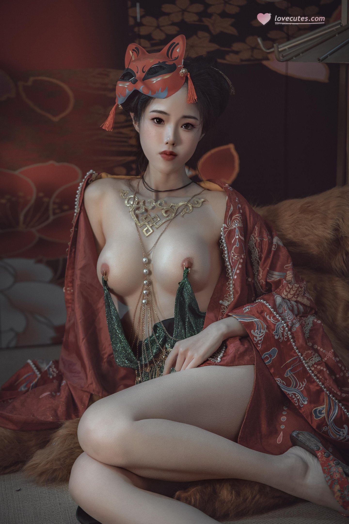 [写真] チタン合金TiTi - 青丘赤狐：古風な狐系露肩低胸 美脚美胸 64P