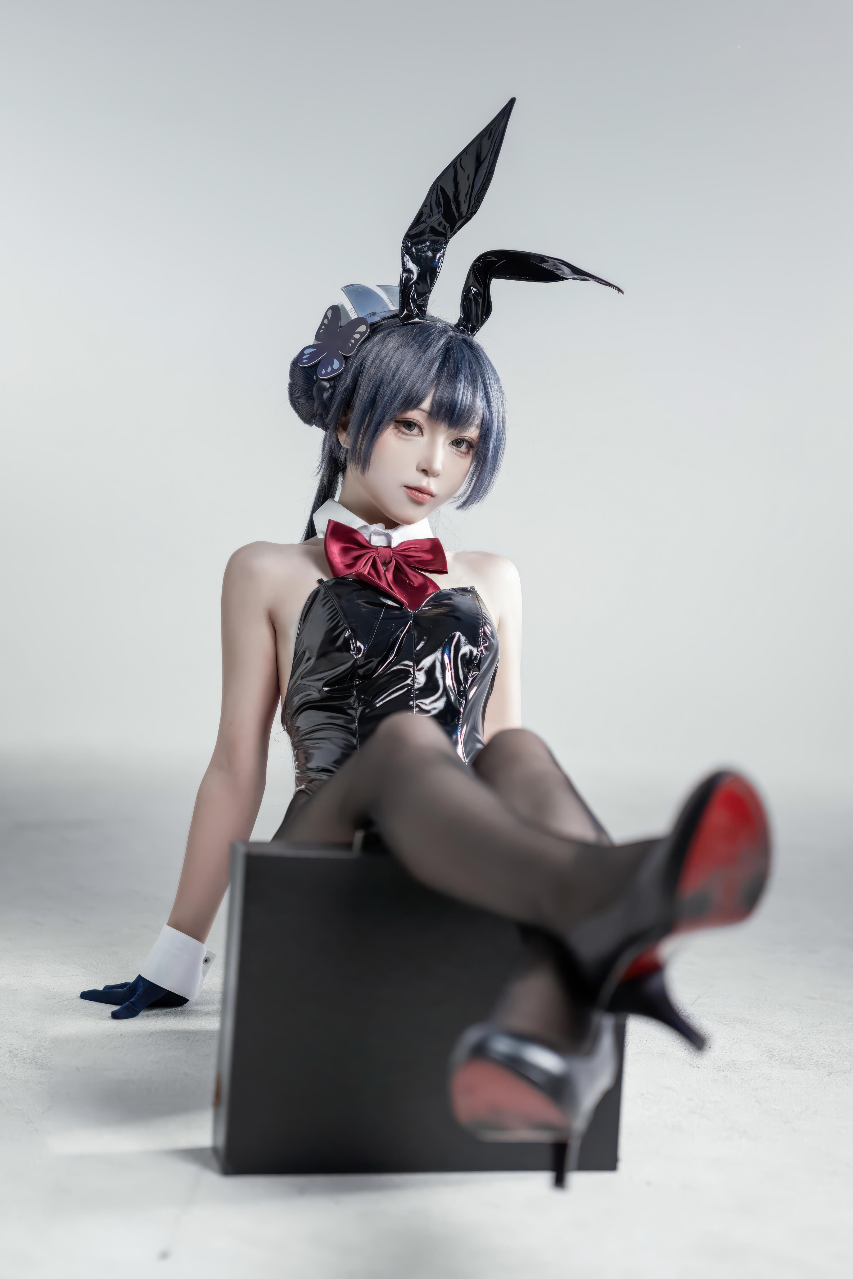 [costume play] 矢量魚 - 妃咲兔女郎：黒スト高ヒールのウサギ娘、魅惑のヒップと美胸 28P