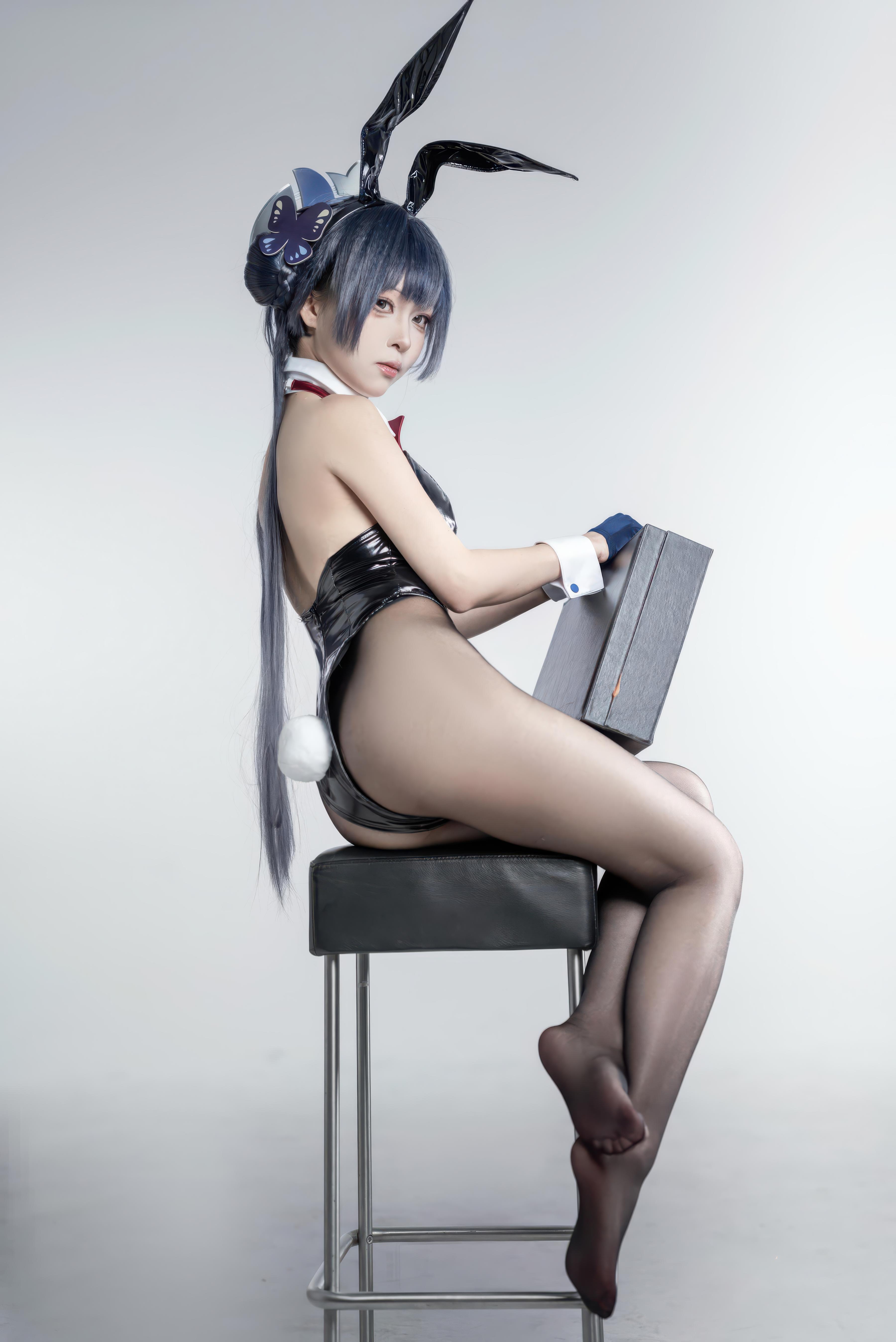 [cosplay] 矢量魚 - 妃咲兔女郎：黑絲高跟兔女郎 翹臀美胸 28P