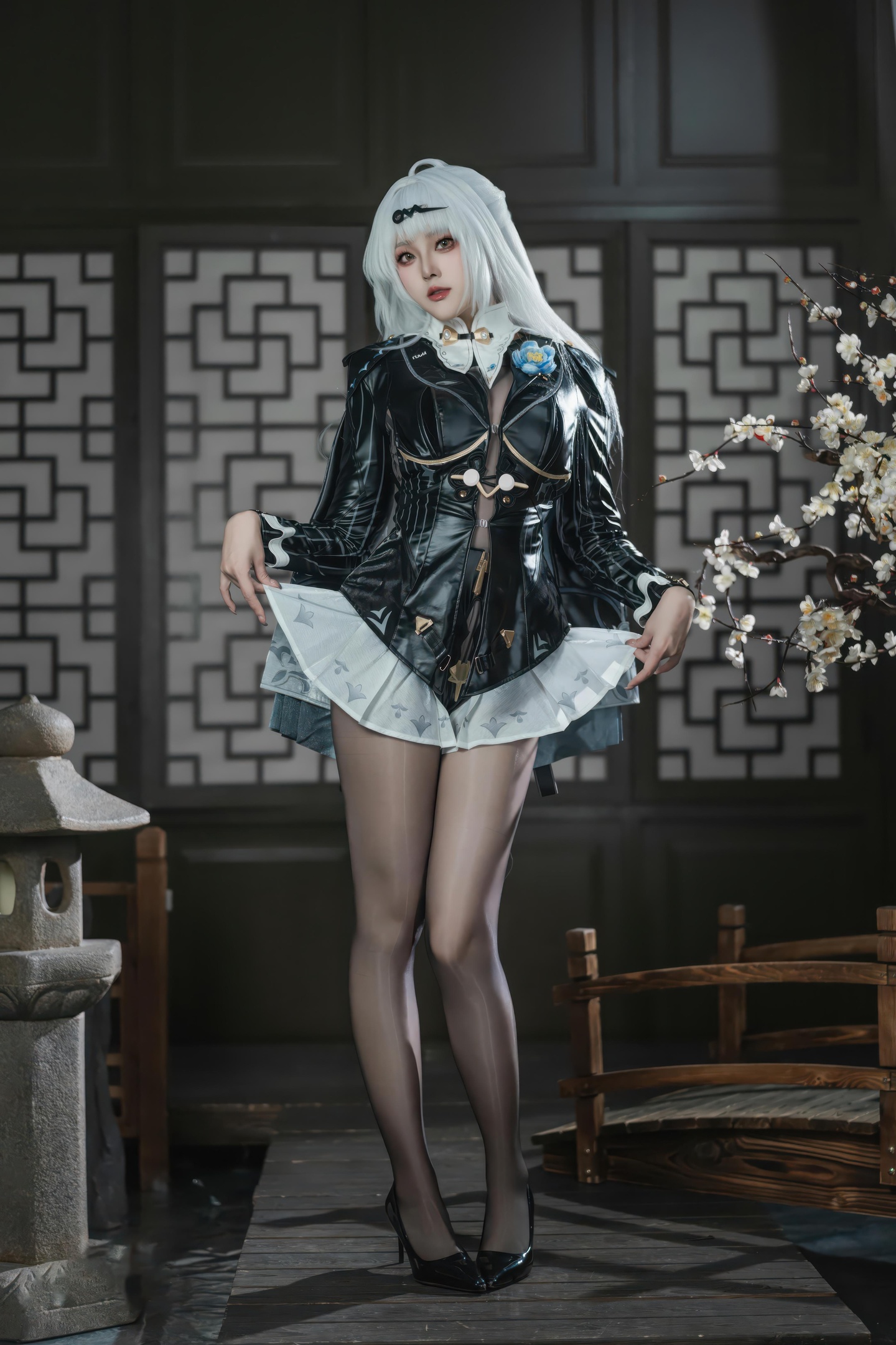 [Cosplay] Natsuko Natsukoko - Zero Escape: Elegant in Black Stockings and High Heels, Showcasing Stunning Legs and Curves, 87P