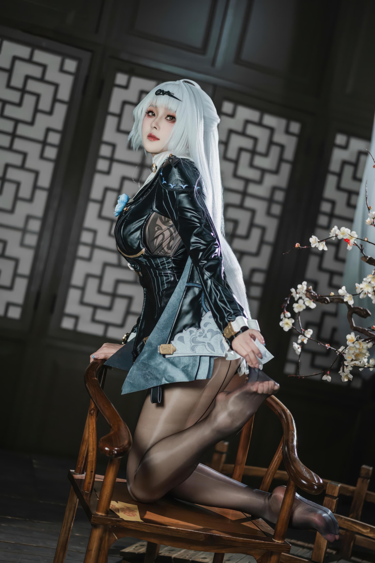 [Cosplay] Natsuko Natsukoko - Zero Escape: Elegant in Black Stockings and High Heels, Showcasing Stunning Legs and Curves, 87P