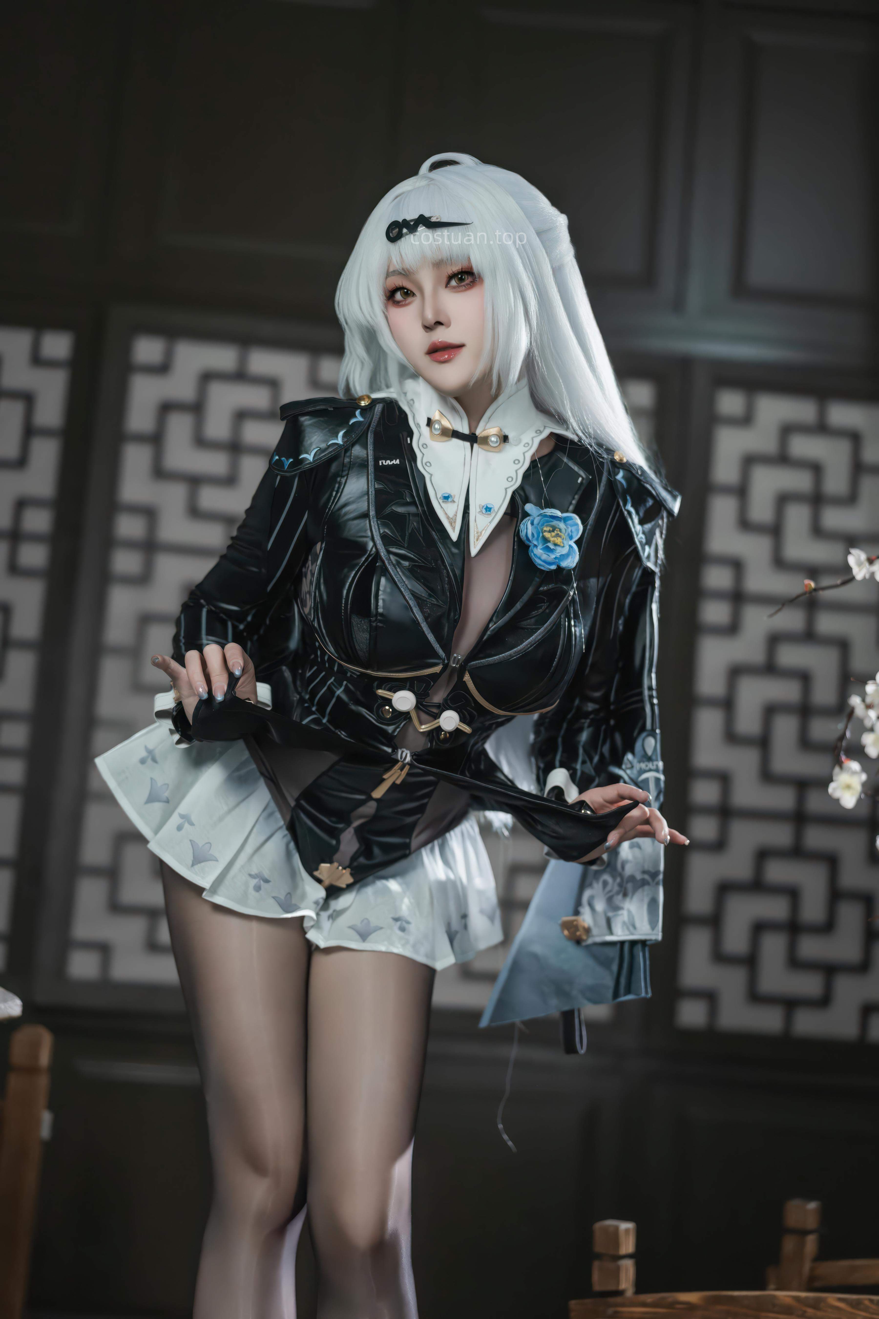 【コスプレ】夏子 - 绝区零 仪玄：黒スト高ヒールタイトスーツ 美脚ヒップ露出 87P