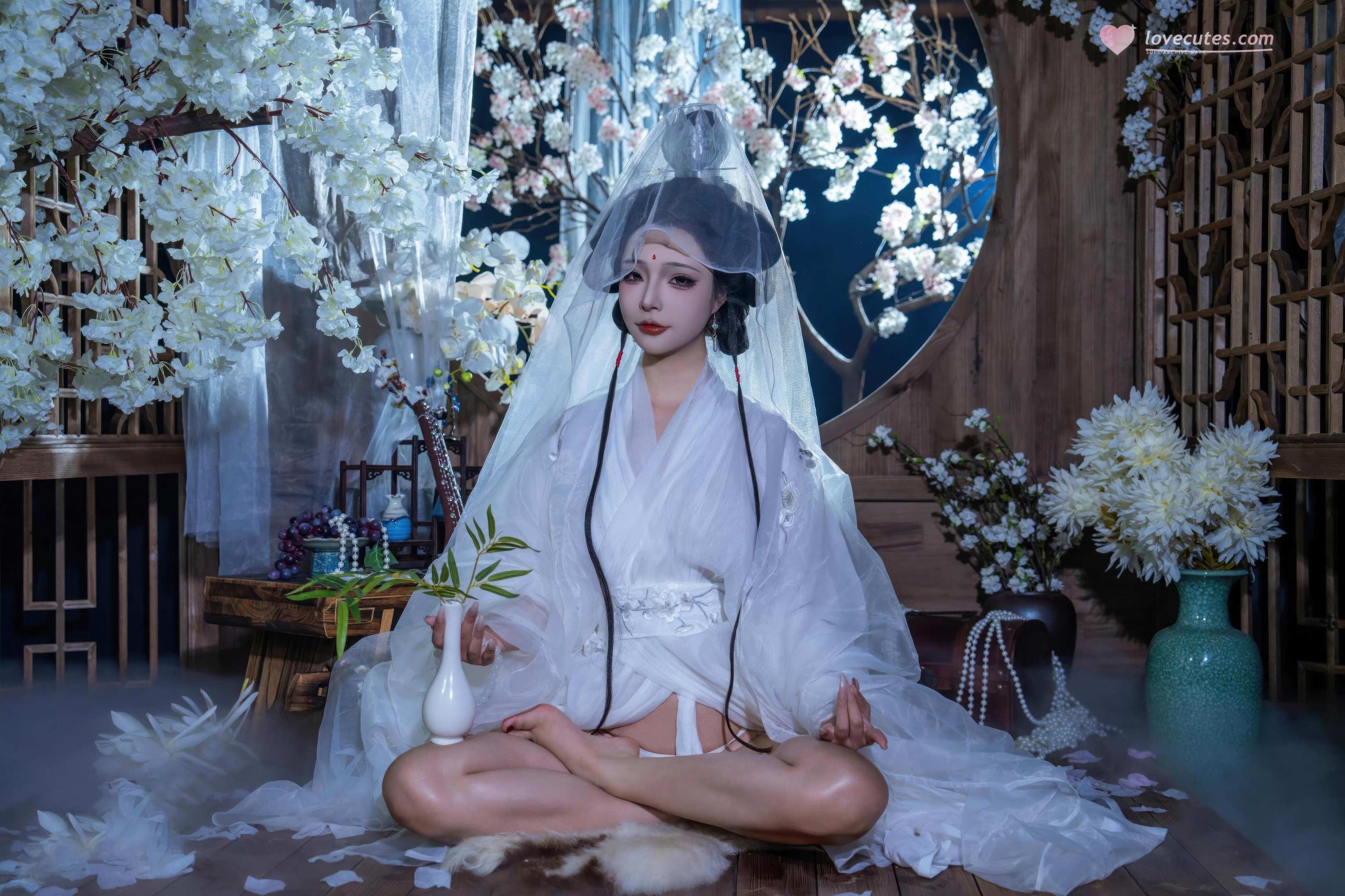 '[私房] yuuhui玉汇 -欲观音：白纱观音露点露穴 佛堂裸身大尺度 135P1V'