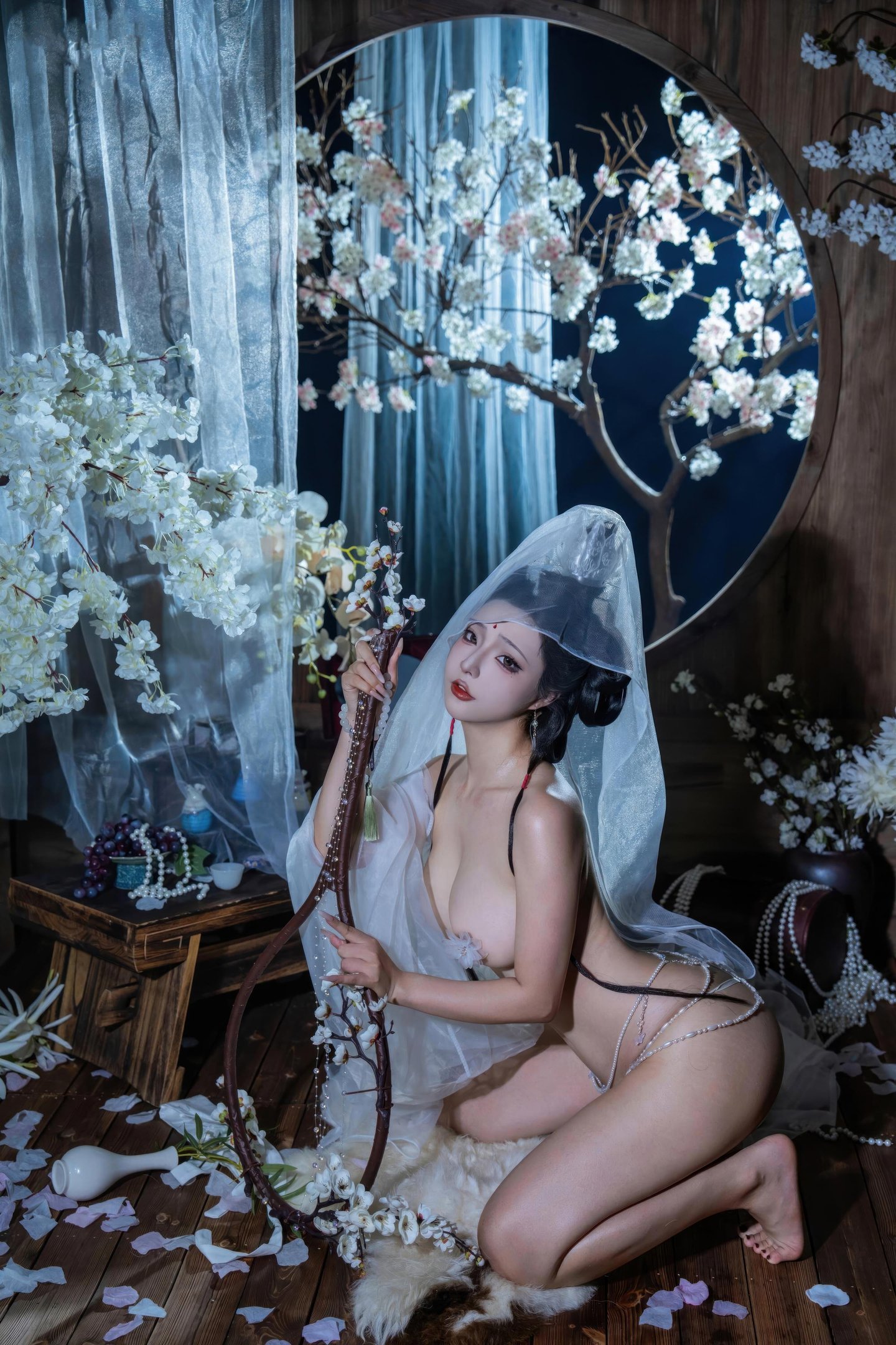 [私房] yuuhui玉汇 - 欲観音：白紗観音露点露穴 佛堂裸身大尺度 135P1V