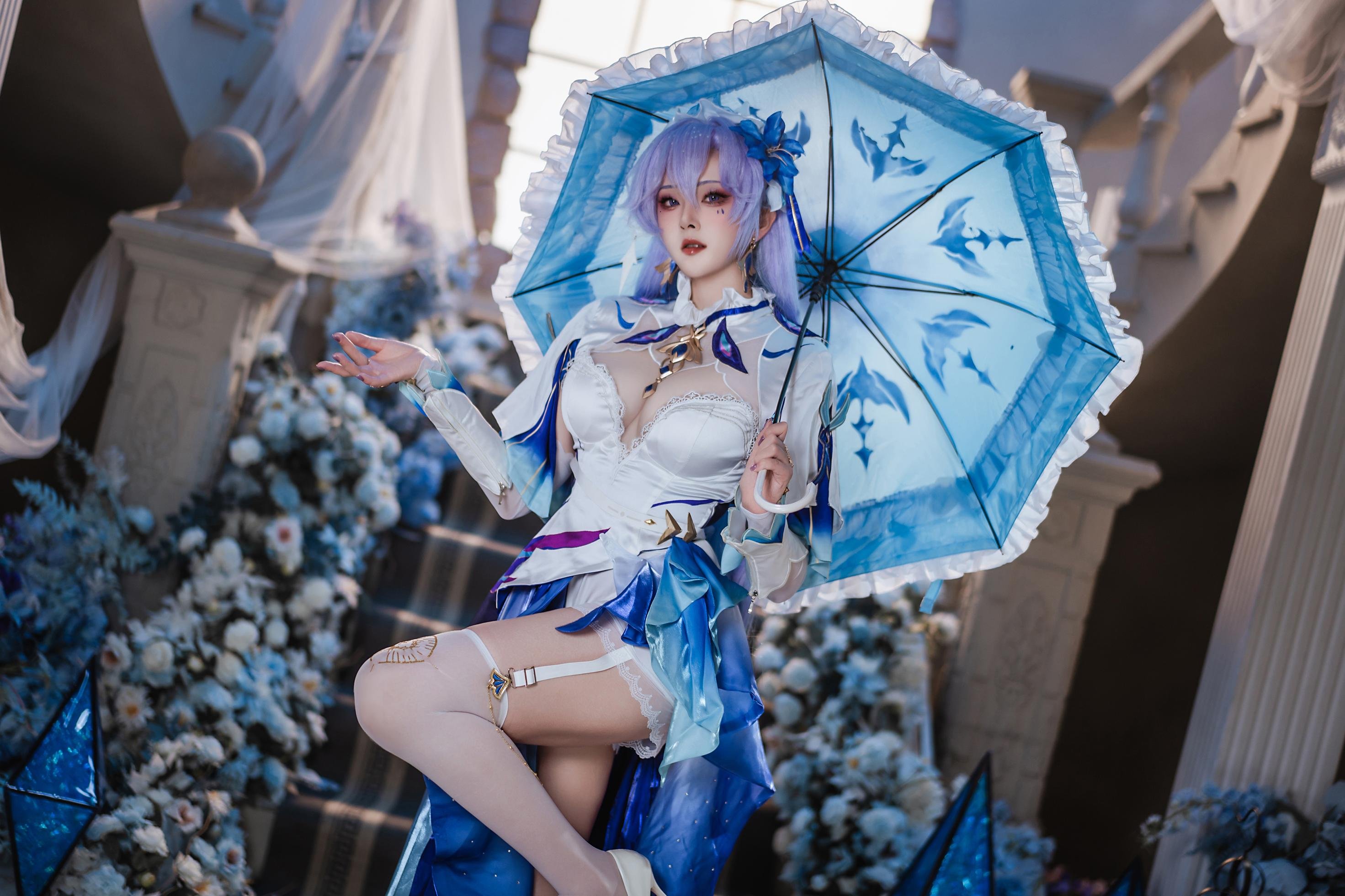 「[Cosplay] Natsuko夏夏子 - 鳴潮坎特蕾拉：藍白禮裝白絲露穴珍珠內衣還原 72P」