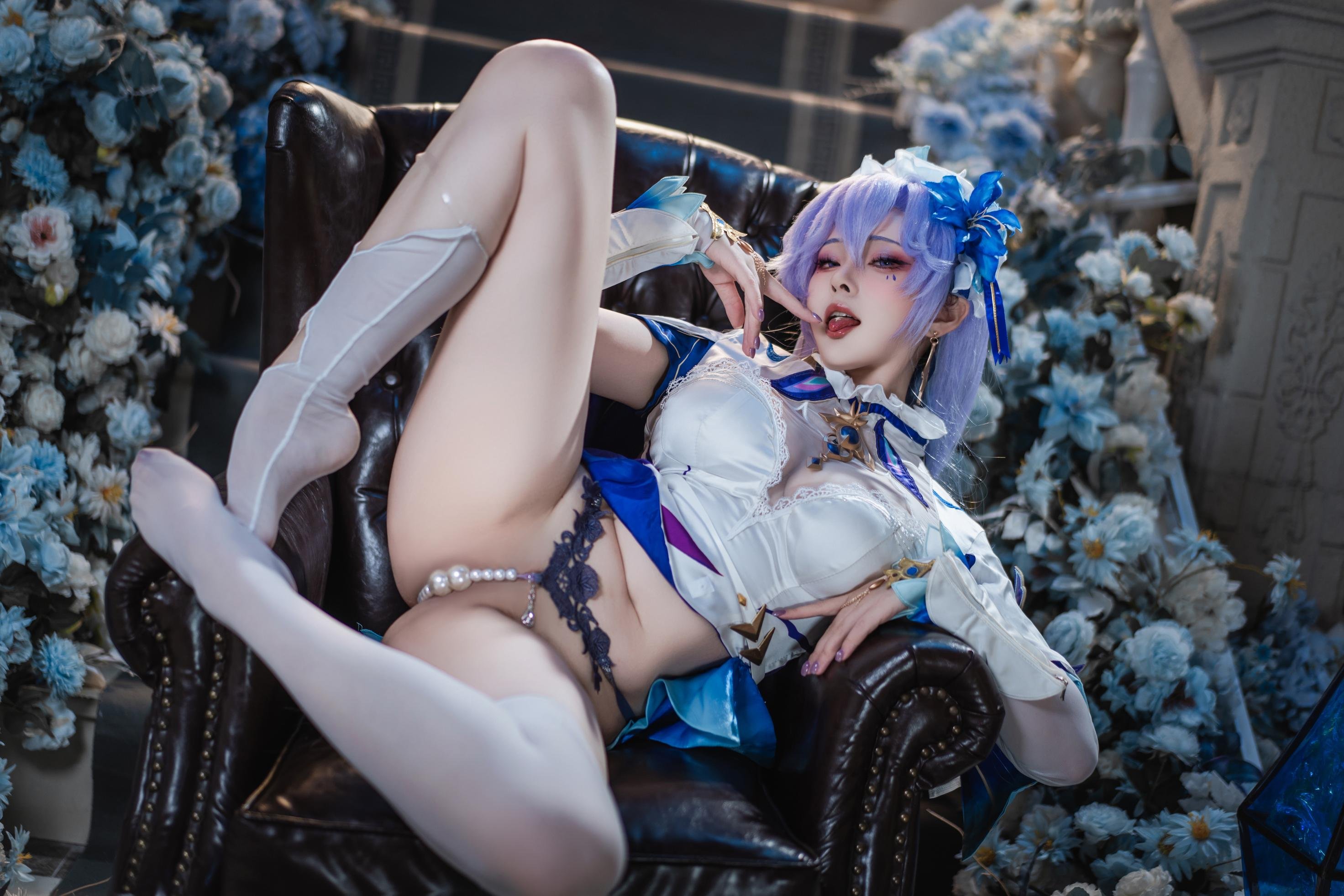 [cosplay] Natsuko夏夏子 - 鸣潮 坎特蕾拉：蓝白礼装白丝露穴 珍珠内衣还原 72P