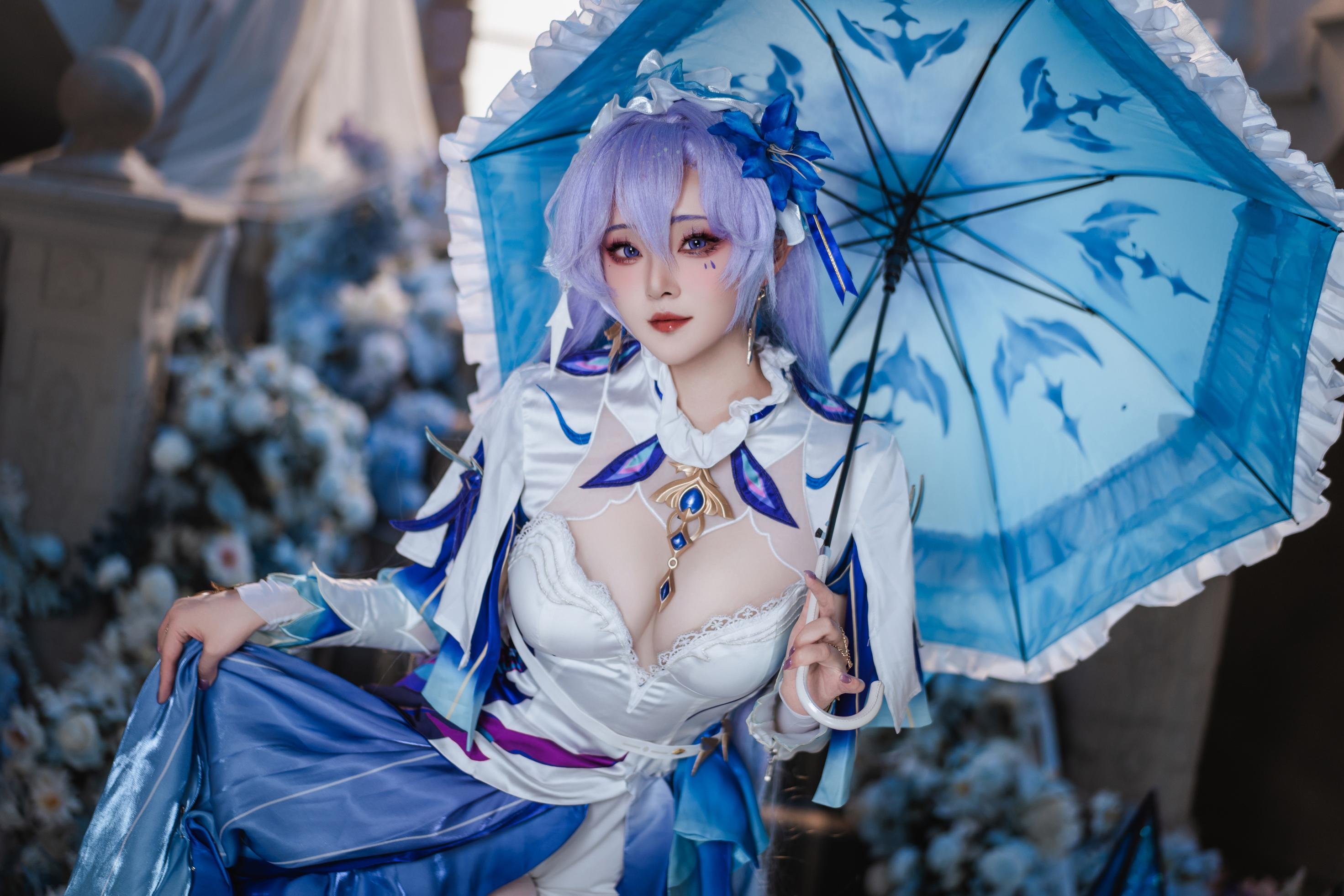 「[Cosplay] Natsuko夏夏子 - 鳴潮坎特蕾拉：藍白禮裝白絲露穴珍珠內衣還原 72P」