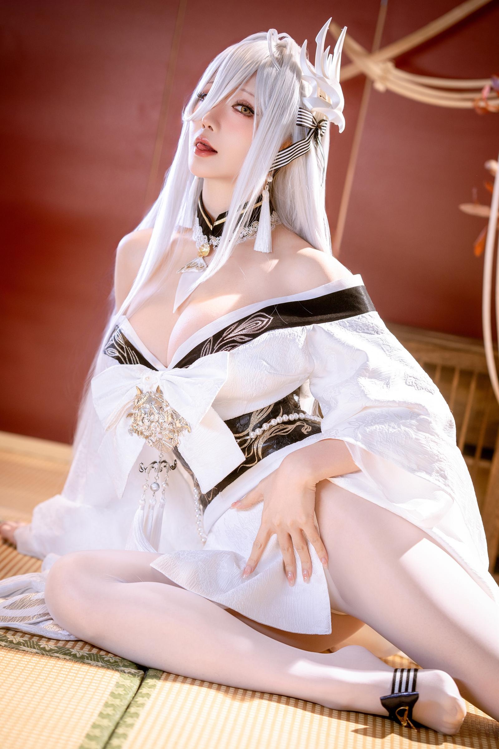 [costume] Hoshilily - Bạch Phượng: Tóc Trắng, Gió Xanh, Ngực Khủng, Chân Dài Gợi Cảm 59P