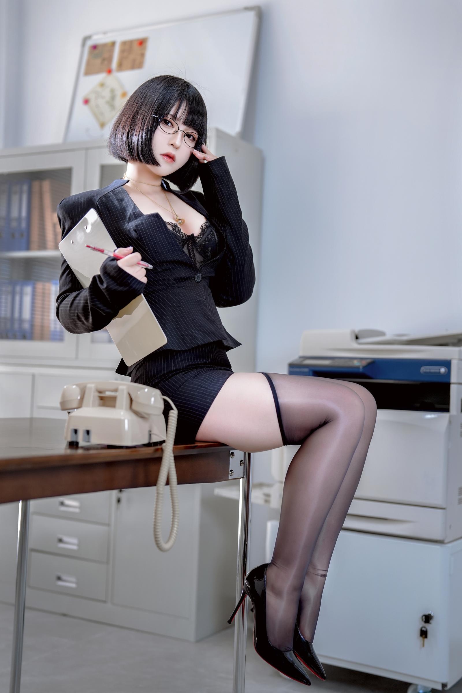 半半子 上司様 Vol.03 オフィスOL 56P7V