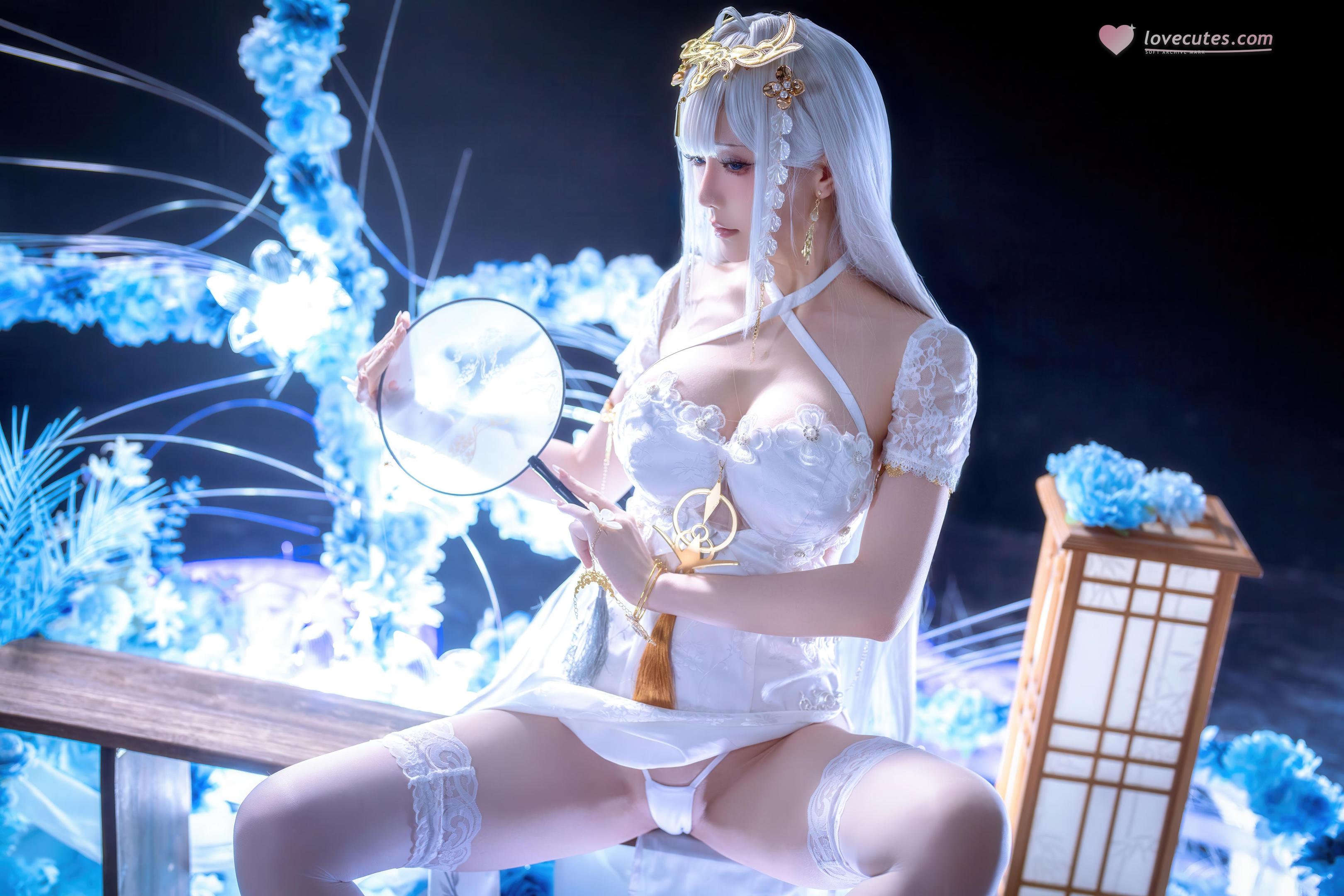 [cospaly] 星之迟迟Hoshilily - 碧藍航線 埃姆登：白髮白絲禮裝巨乳 高衩美腿還原 50P