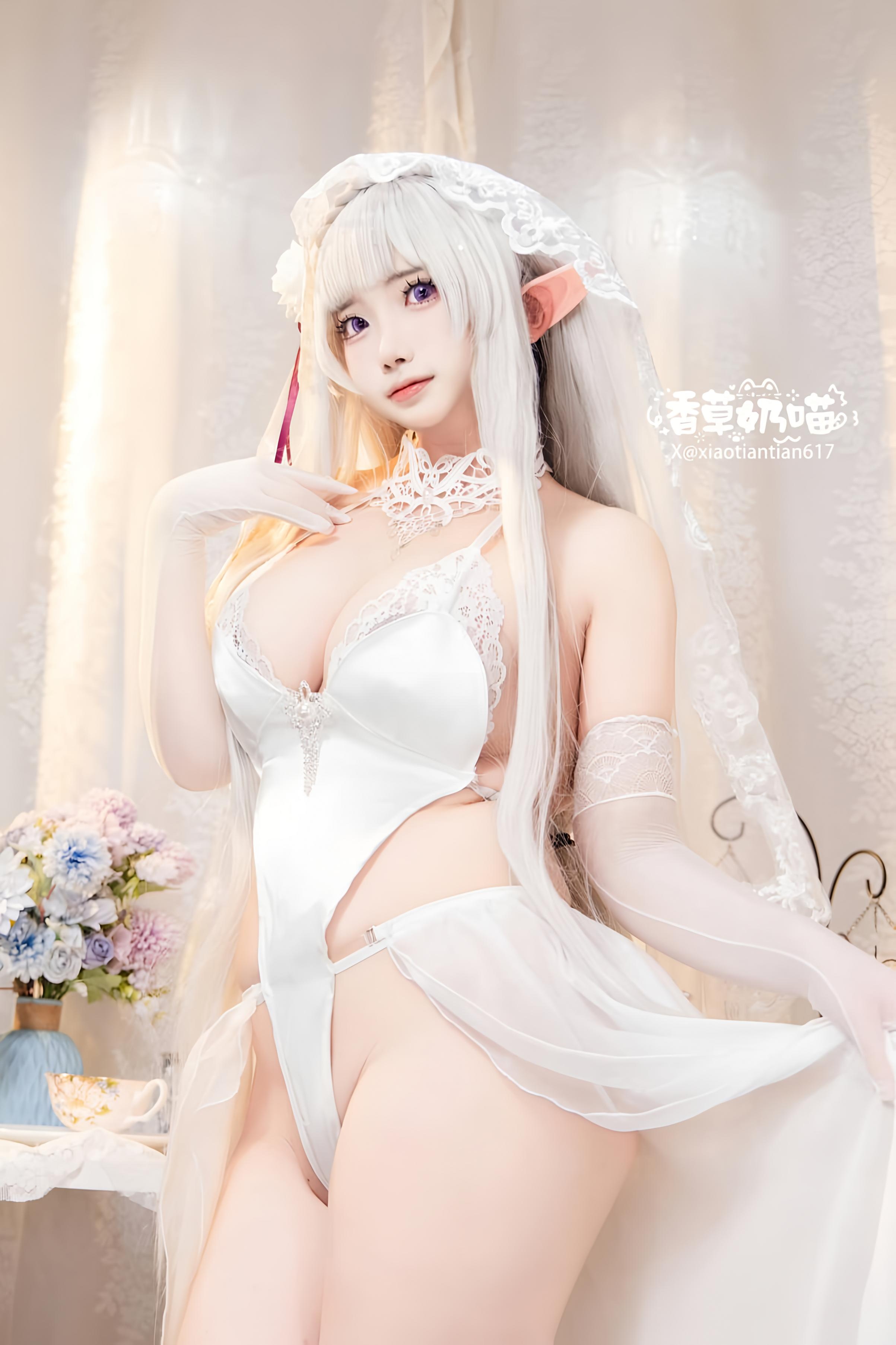 【コスプレ】香草奶喵 - Re:ゼロから始める異世界生活 エミリア バレンタイン：白髪エルフ耳ウェディングドレス 巨乳白ストッキング再現 151P