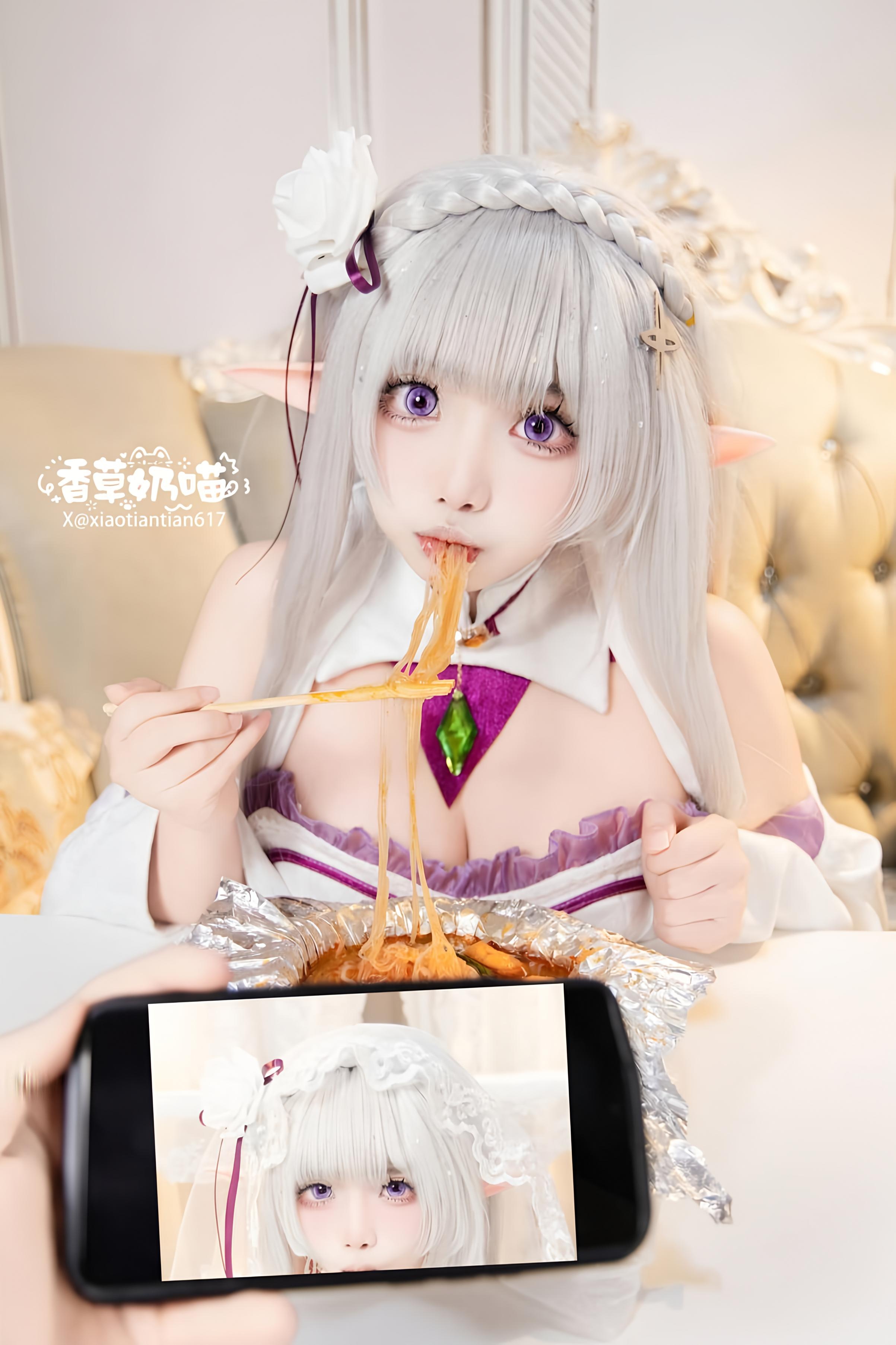 [Cosplay] Vanilla Cat - Re:Zero Starting Life in Another World Emilia Valentine's Day: White-Haired Elf Ear Wedding Dress, Busty White Stockings Recreation 151P