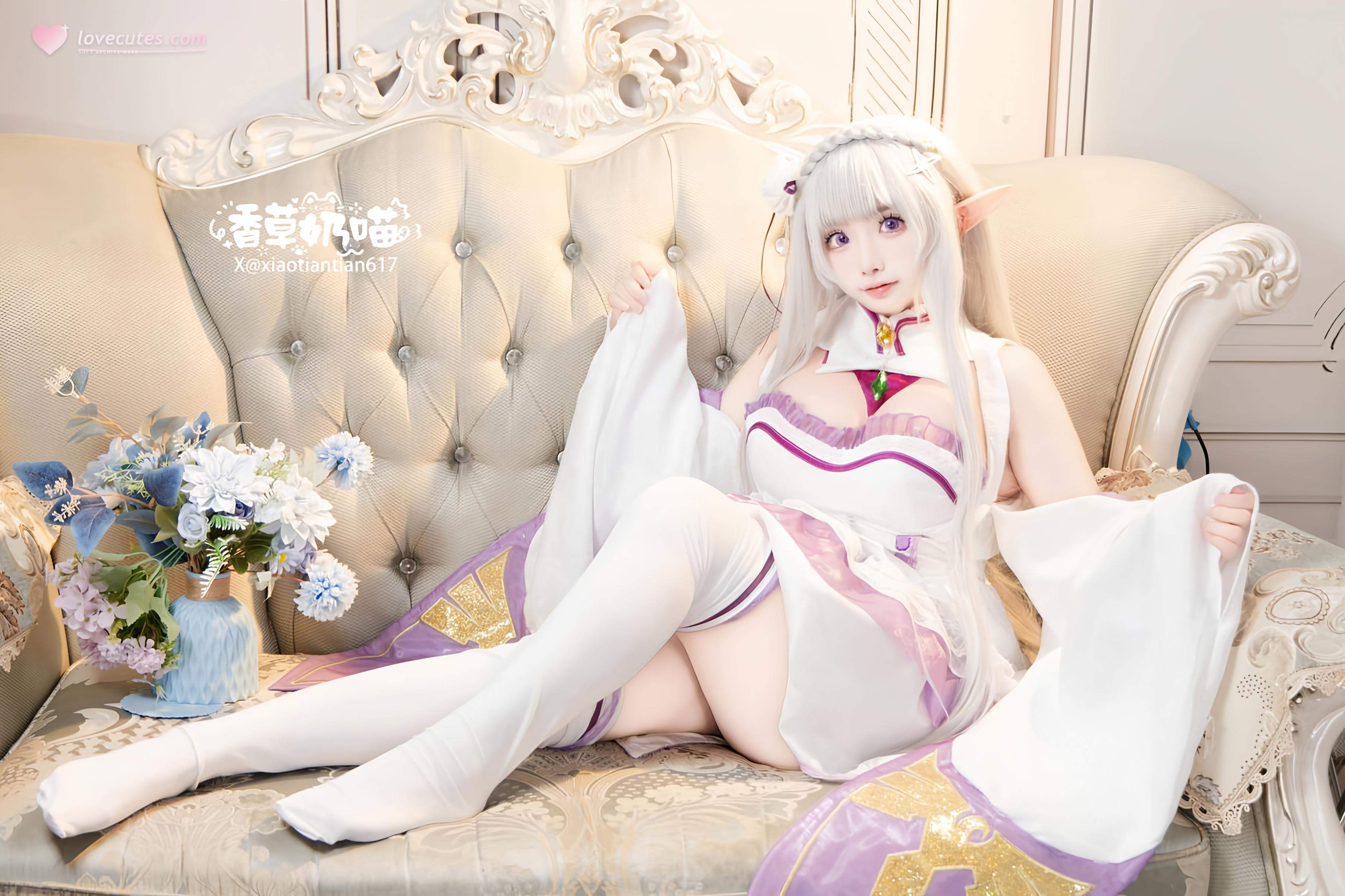 [Cosplay] Vanilla Cat - Re:Zero Starting Life in Another World Emilia Valentine's Day: White-Haired Elf Ear Wedding Dress, Busty White Stockings Recreation 151P