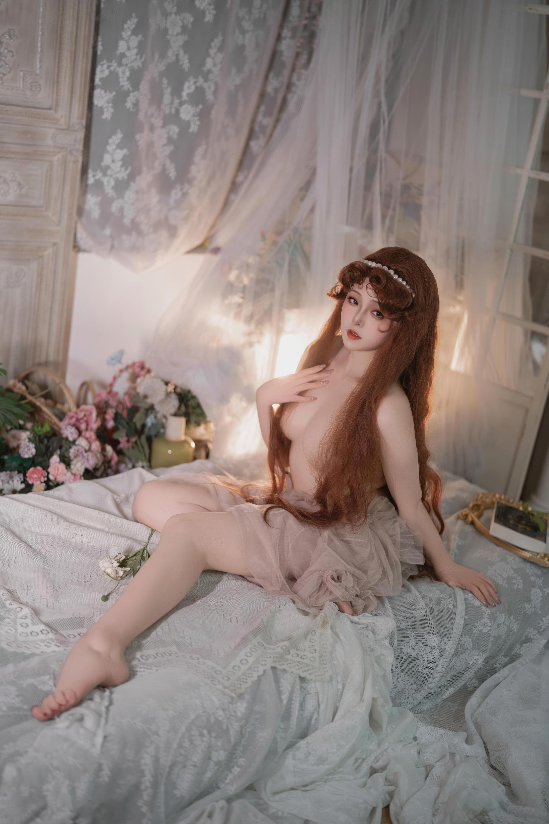 [Private] Natsuko Natsuko - 2026 Birthday Private Collection: Pink Sheer Off-Shoulder Beauty with Soft Bedroom Lighting 50P