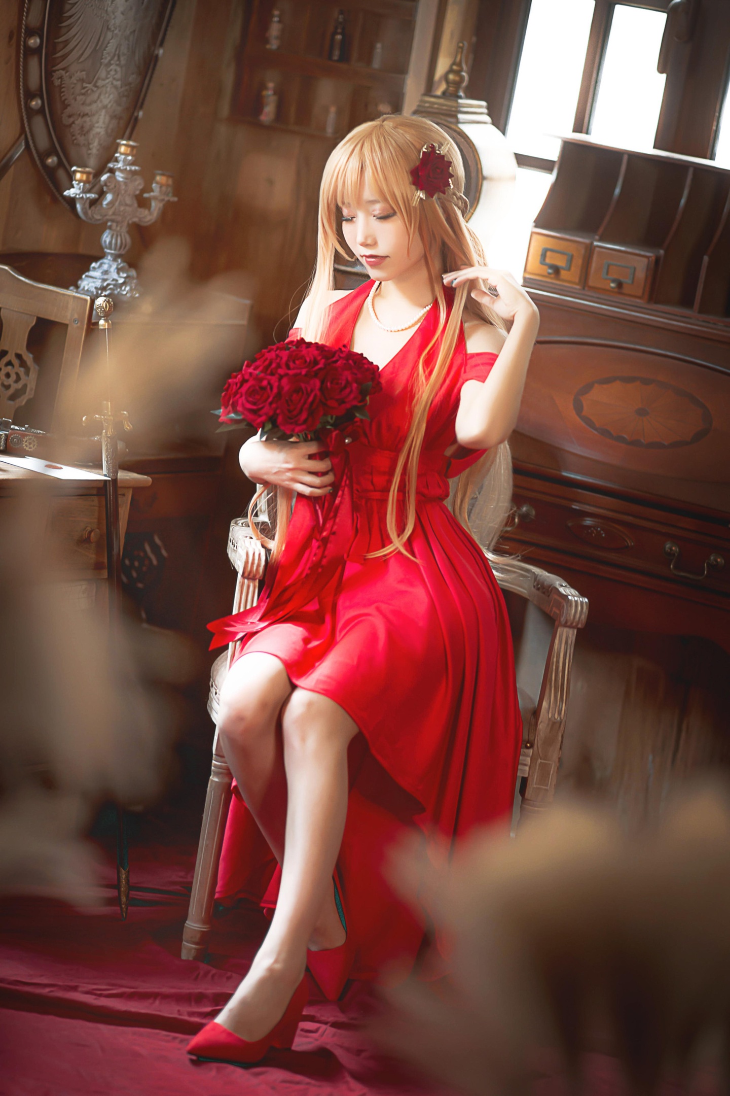 [Cosplay] C切切celia - Sword Art Online Asuna in a Dress: Elegant Red Dress, Long Hair, Beautiful Legs, 28P