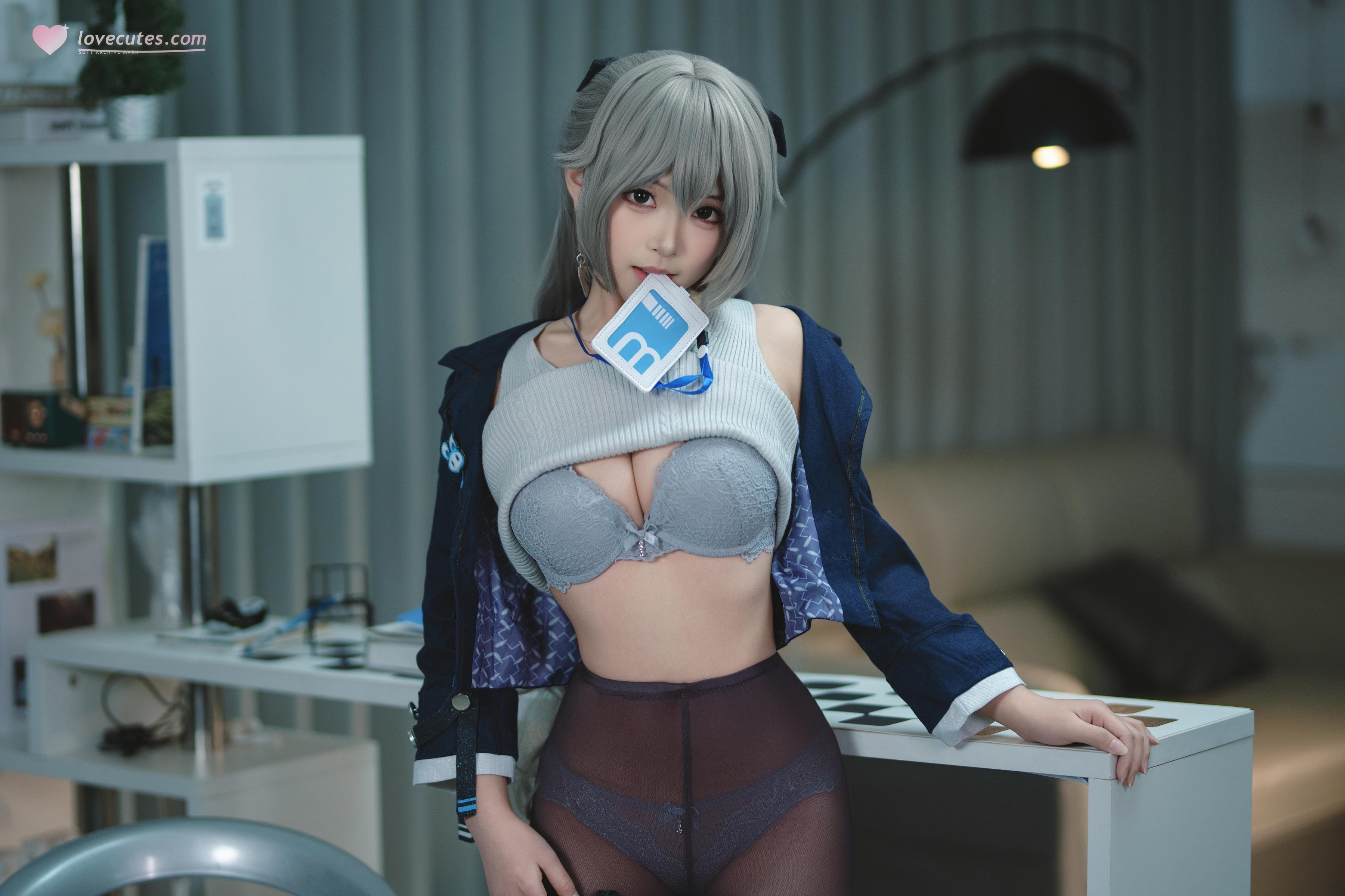 Bangni Bonnie คอสเพลย์ Bronya Honkai