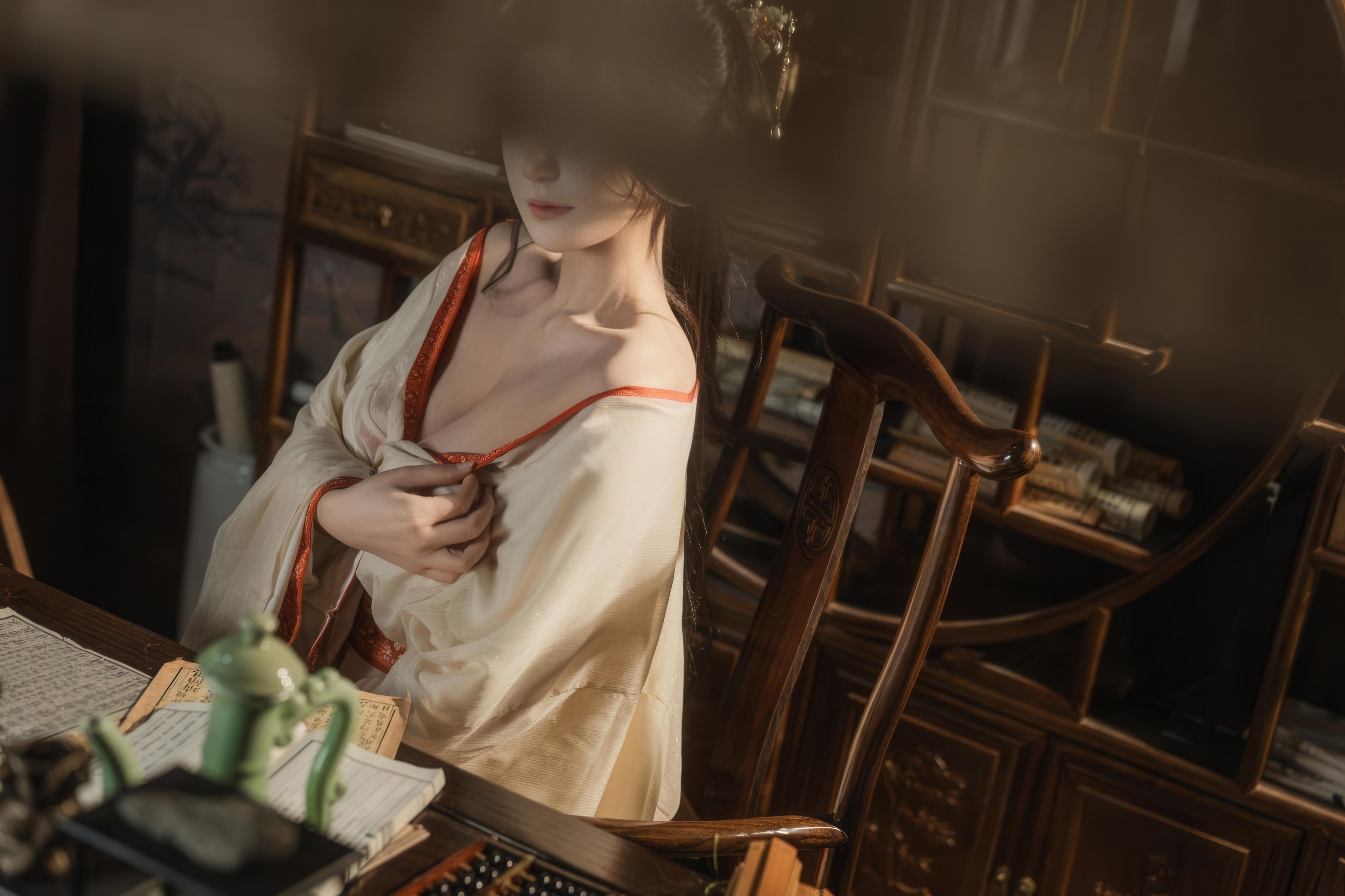 [私房] 星澜是澜澜叫澜妹呀 - 痴情缚：古風繩縛薄紗 巨乳露點私房 74P1V