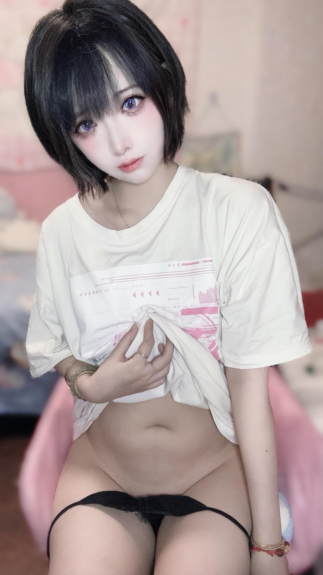 [私房] 疯猫ss - 2025年6月会員限定：自宅撮影のセクシー下着＆白いストッキング美脚60P3V
