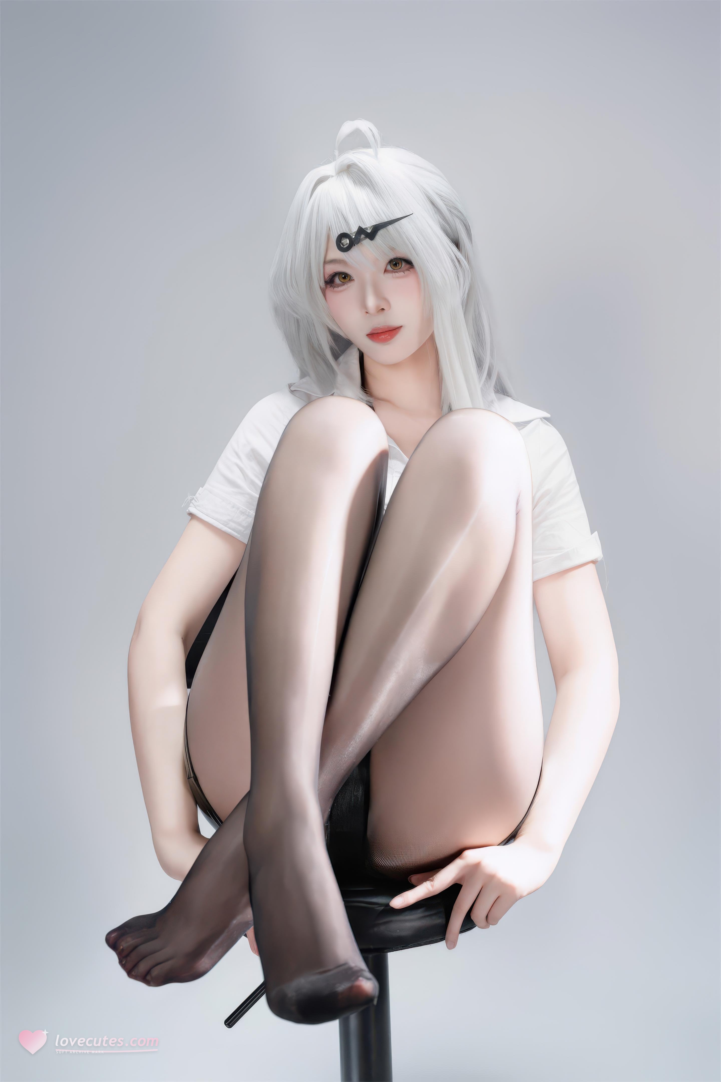 [costume hóa] Xuân Tiêu Học Tỷ - Tuyệt Khu Không - Nghi Huyền Mặc Hình Ảnh Truy Tìm OL: Tóc Trắng, Tất Đen, Áo Da, Chân Dài, Phục Hồi 100P