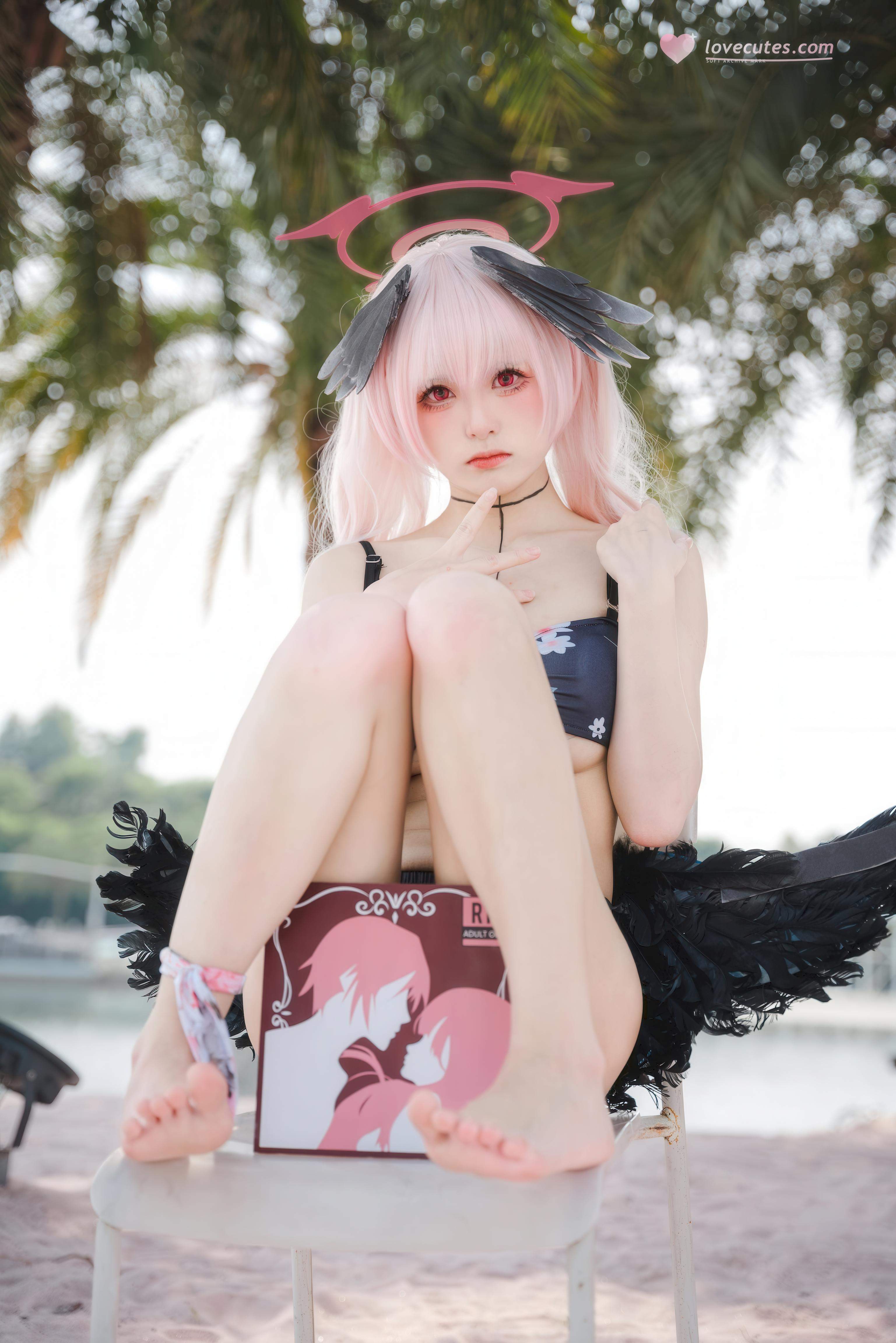 [Cosplay] Jiushi Qimei - Azur Lane Koharu Swimsuit: Beach Black Swimsuit Character Recreation 27P