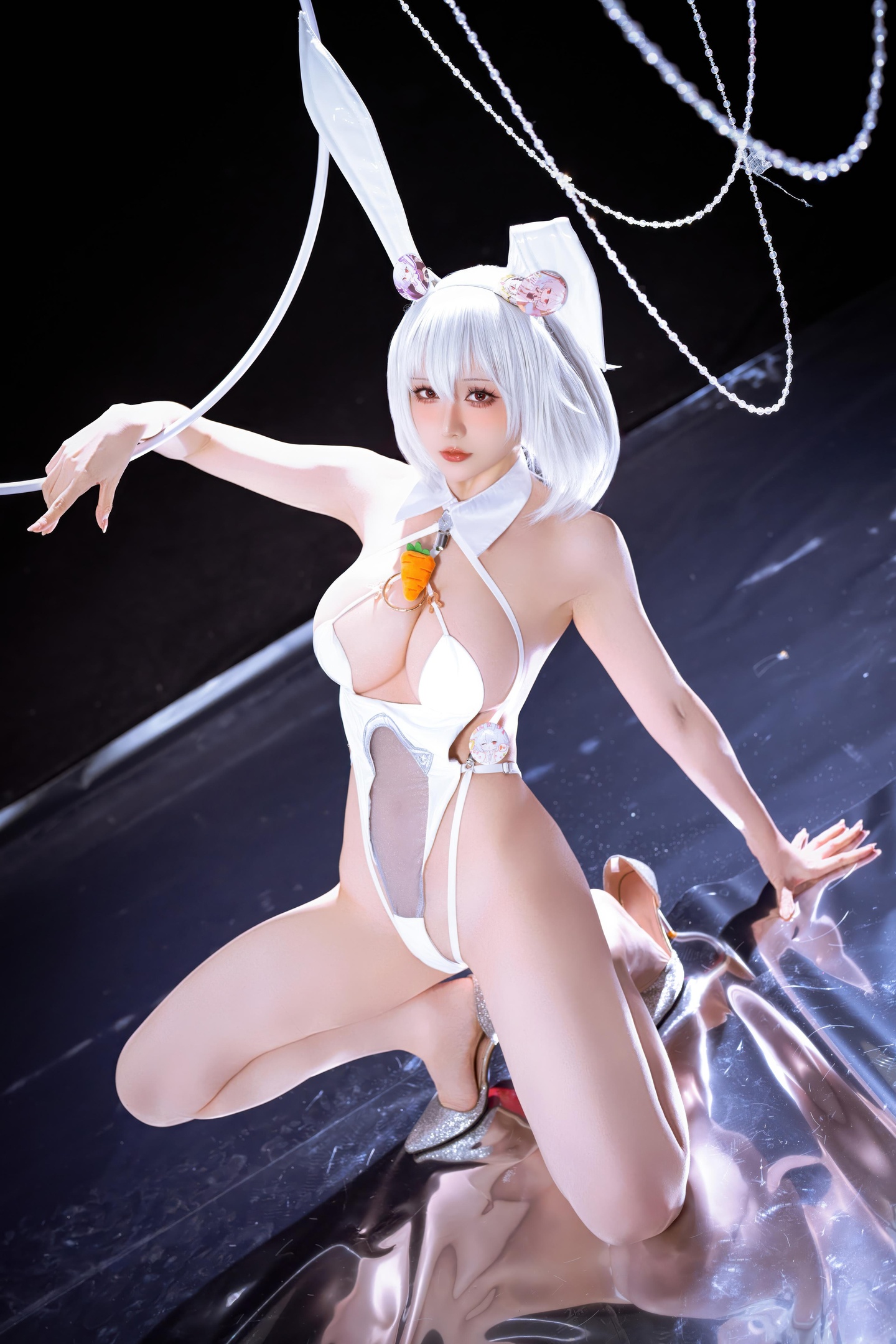 [costumeプレイ] 星之迟迟Hoshilily - 碧蓝航线 天狼星：白ウサギ女郎 白ストッキング 巨乳 露出美脚再現 58P