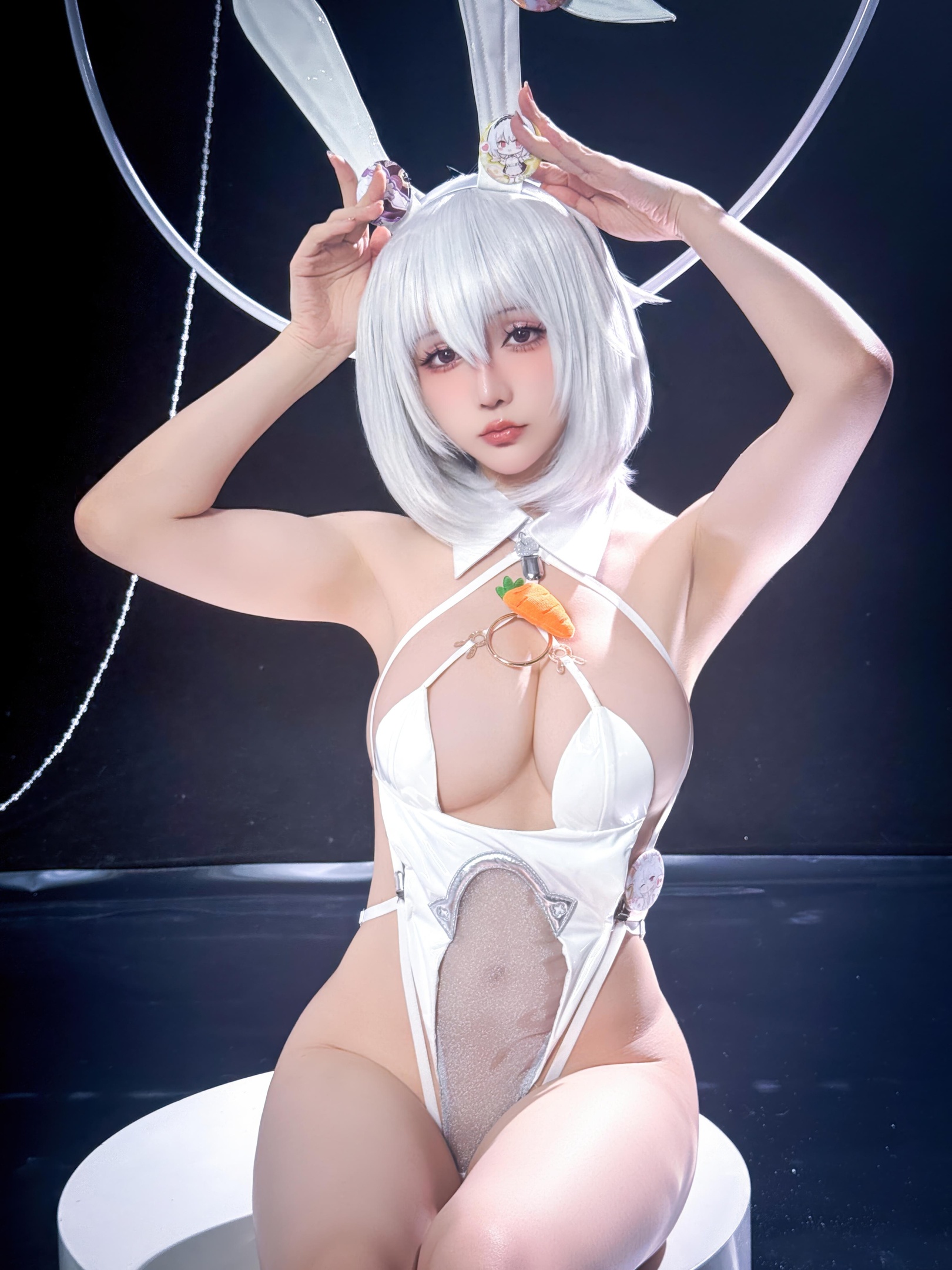 [costumeプレイ] 星之迟迟Hoshilily - 碧蓝航线 天狼星：白ウサギ女郎 白ストッキング 巨乳 露出美脚再現 58P