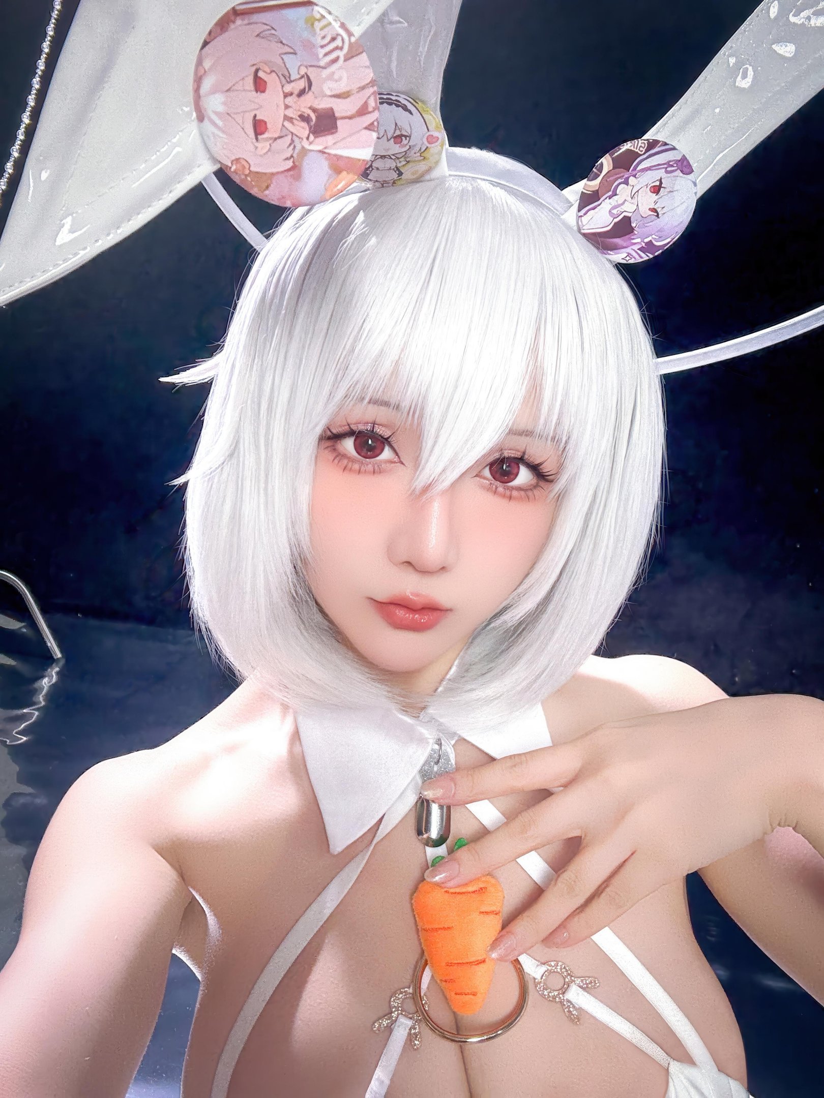 [costumeプレイ] 星之迟迟Hoshilily - 碧蓝航线 天狼星：白ウサギ女郎 白ストッキング 巨乳 露出美脚再現 58P
