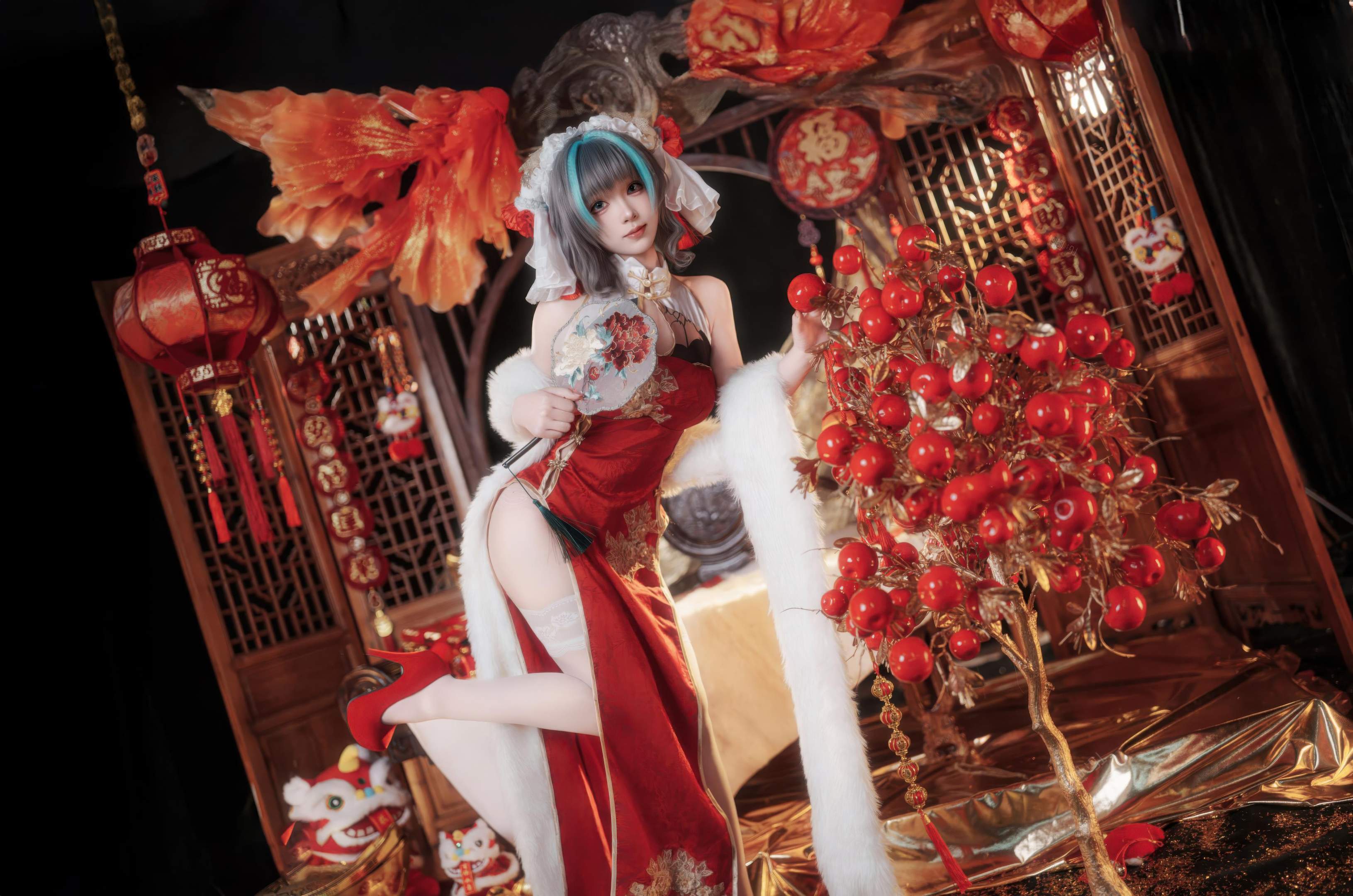 '[cosplay] Bangni邦尼 - 碧蓝航线柴郡 Tết Nguyên Đán: Áo Dài Đỏ, Tất Trắng, Khỏa Thân 66P7V'