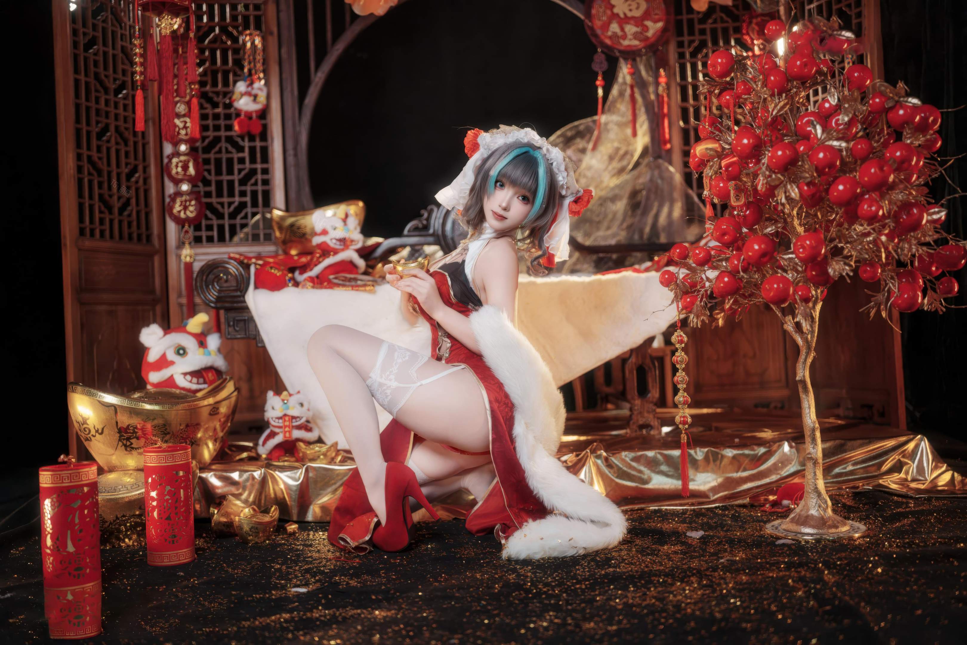 '[cosplay] Bangni邦尼 - 碧蓝航线柴郡 Tết Nguyên Đán: Áo Dài Đỏ, Tất Trắng, Khỏa Thân 66P7V'