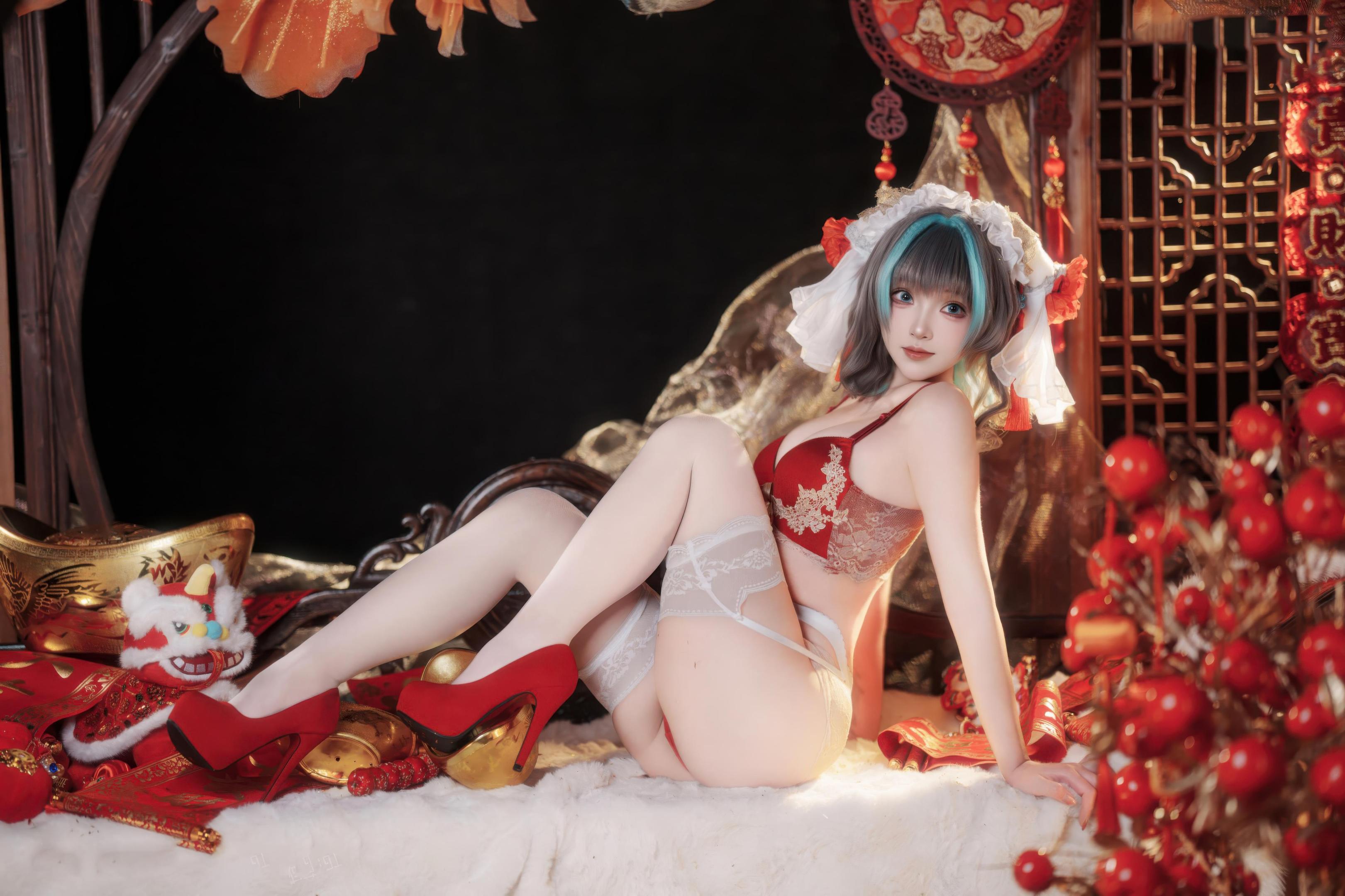 【コスプレ】Bangni邦尼 - 碧蓝航线 柴郡 新春：赤い旗袍と白いストッキングで露穴露臀再現 66P7V