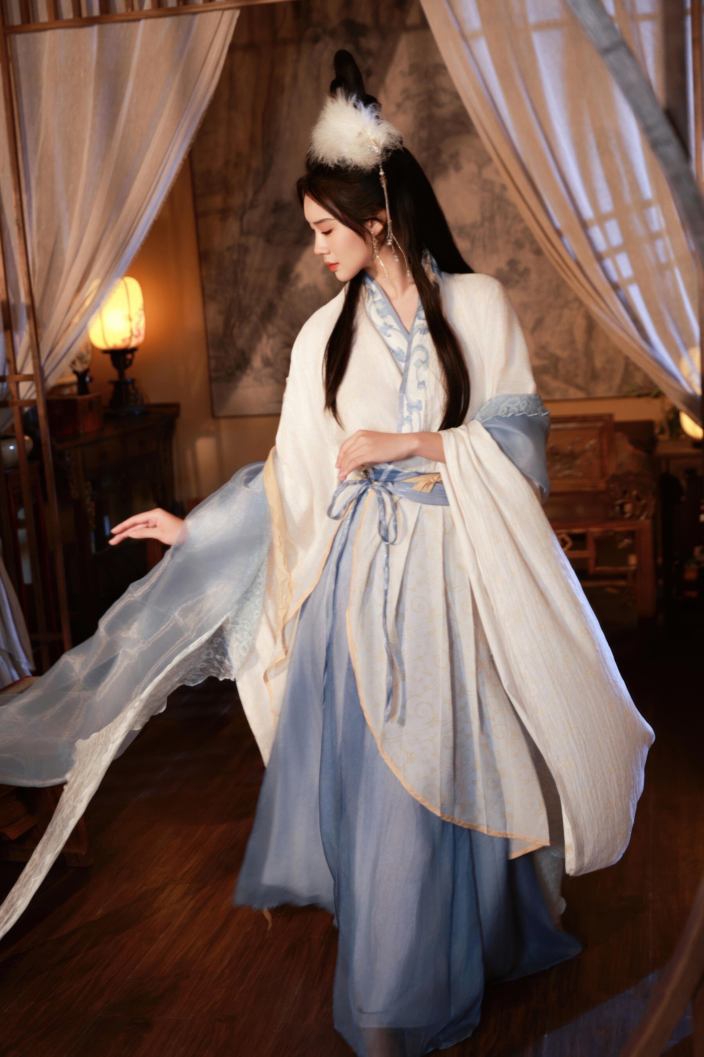[Private Collection] Nan Qiao - Mid-Autumn Themed Ancient Style Hanfu Chang'e: Light Veil Ancient Style Stickers and Beauty Shots 114P