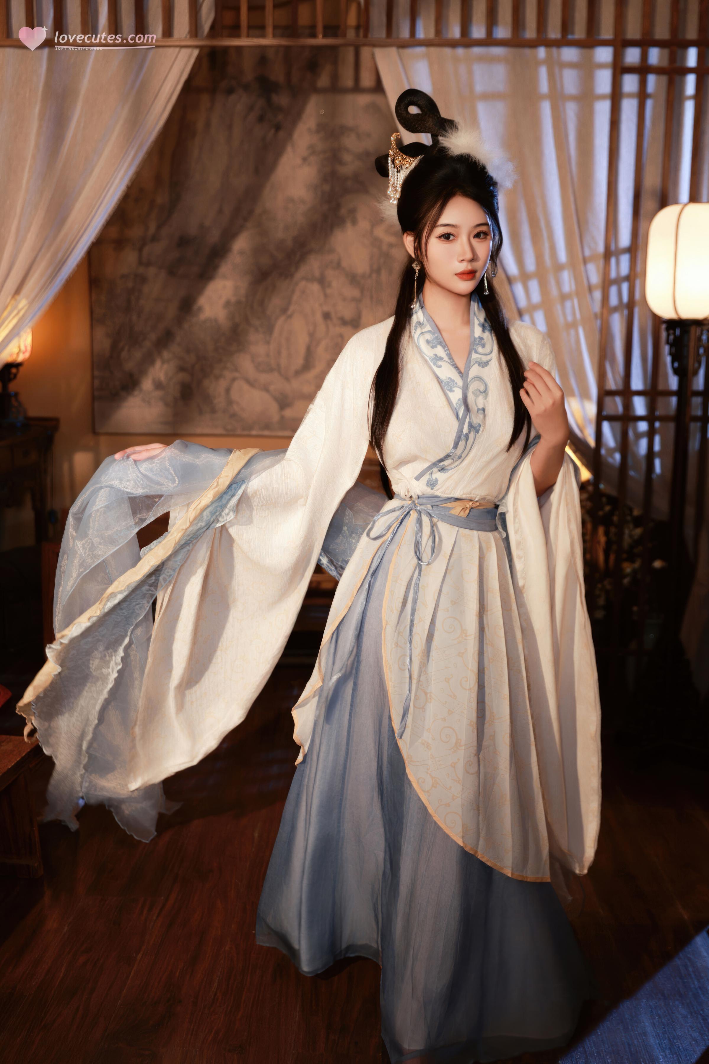 [Private Collection] Nan Qiao - Mid-Autumn Themed Ancient Style Hanfu Chang'e: Light Veil Ancient Style Stickers and Beauty Shots 114P