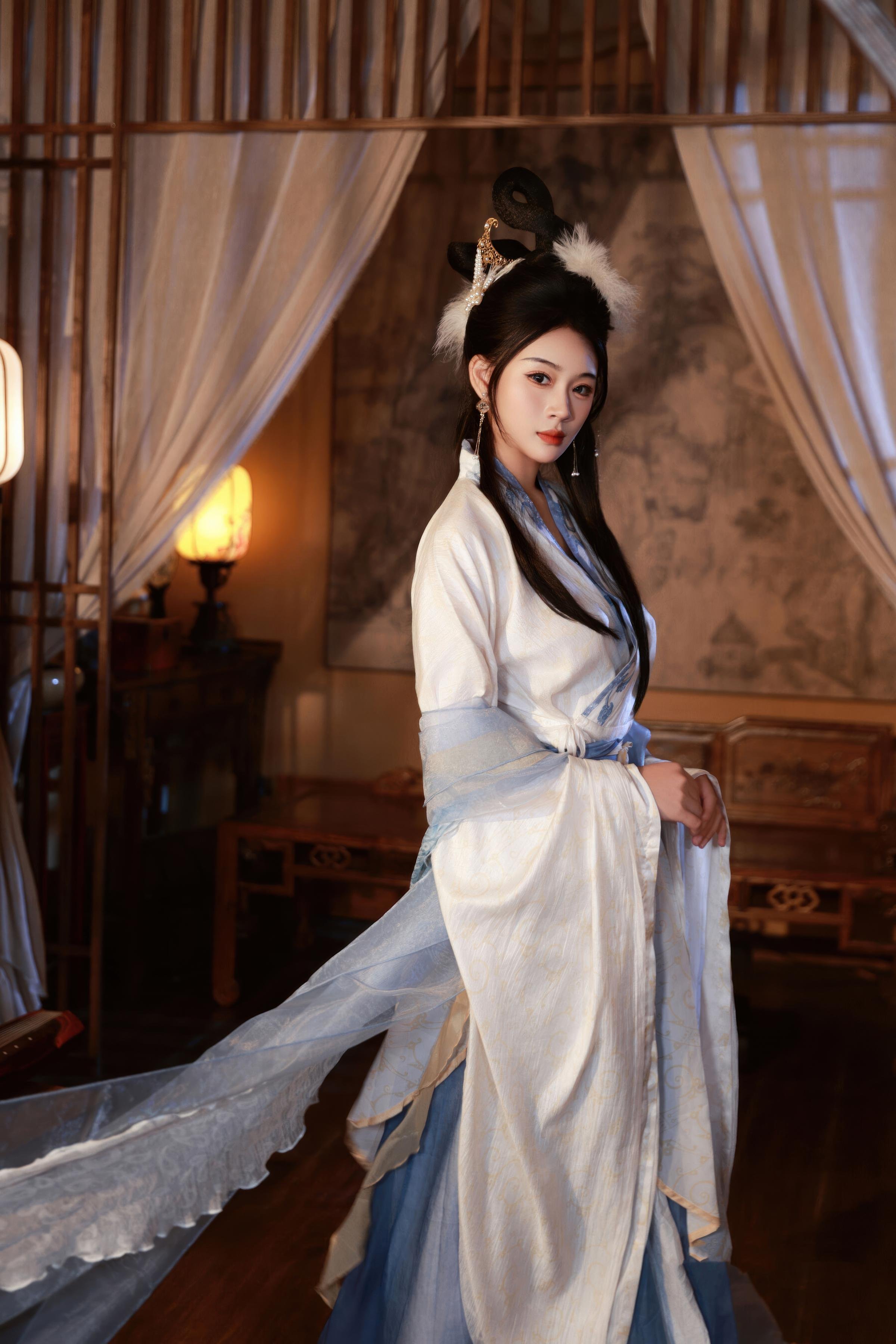 [Private Collection] Nan Qiao - Mid-Autumn Themed Ancient Style Hanfu Chang'e: Light Veil Ancient Style Stickers and Beauty Shots 114P