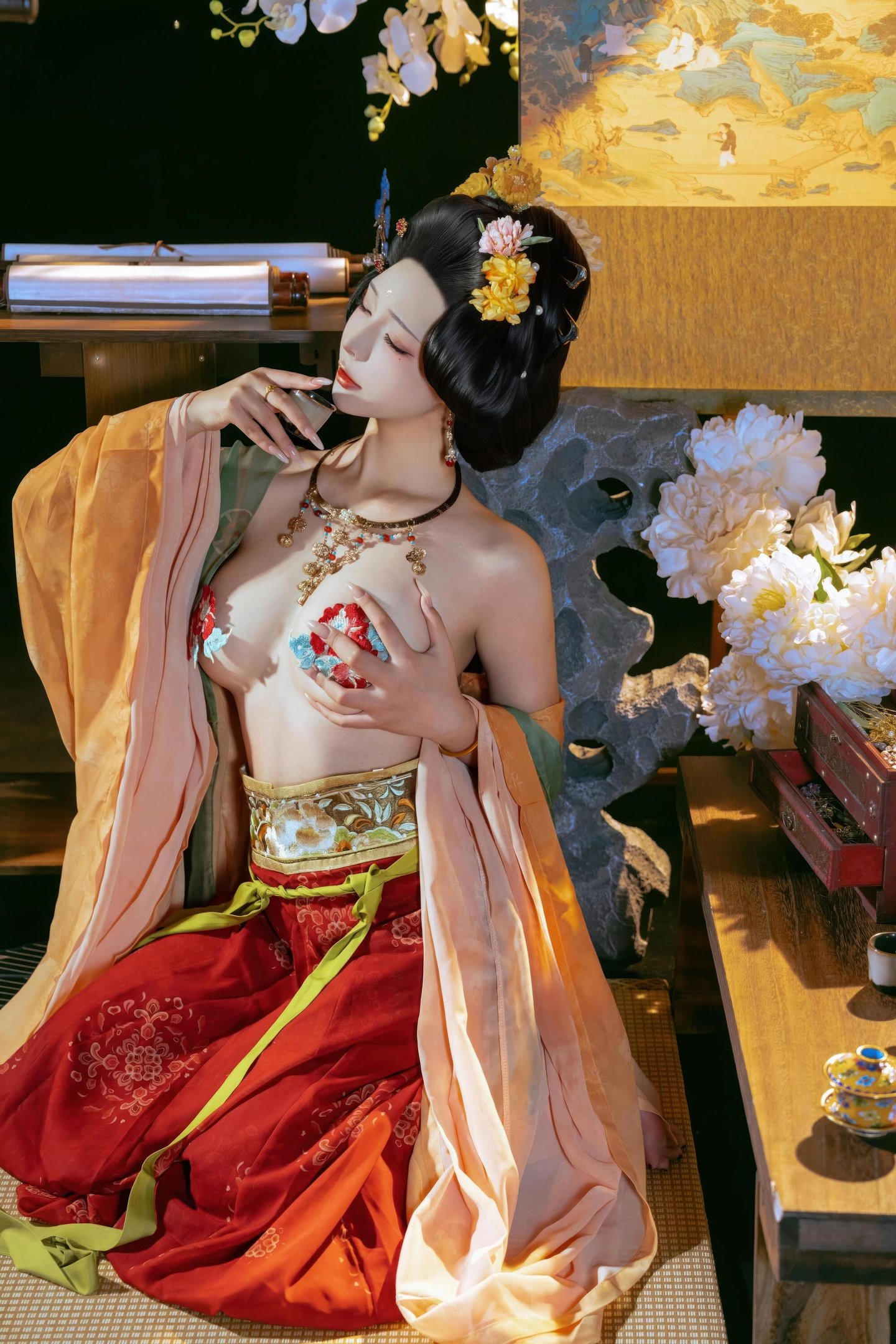 [私房] yuuhui玉汇 - 唐宫夜宴：唐风宫廷เปลือยกายโชว์สะโพก สไตล์โบราณ 136P