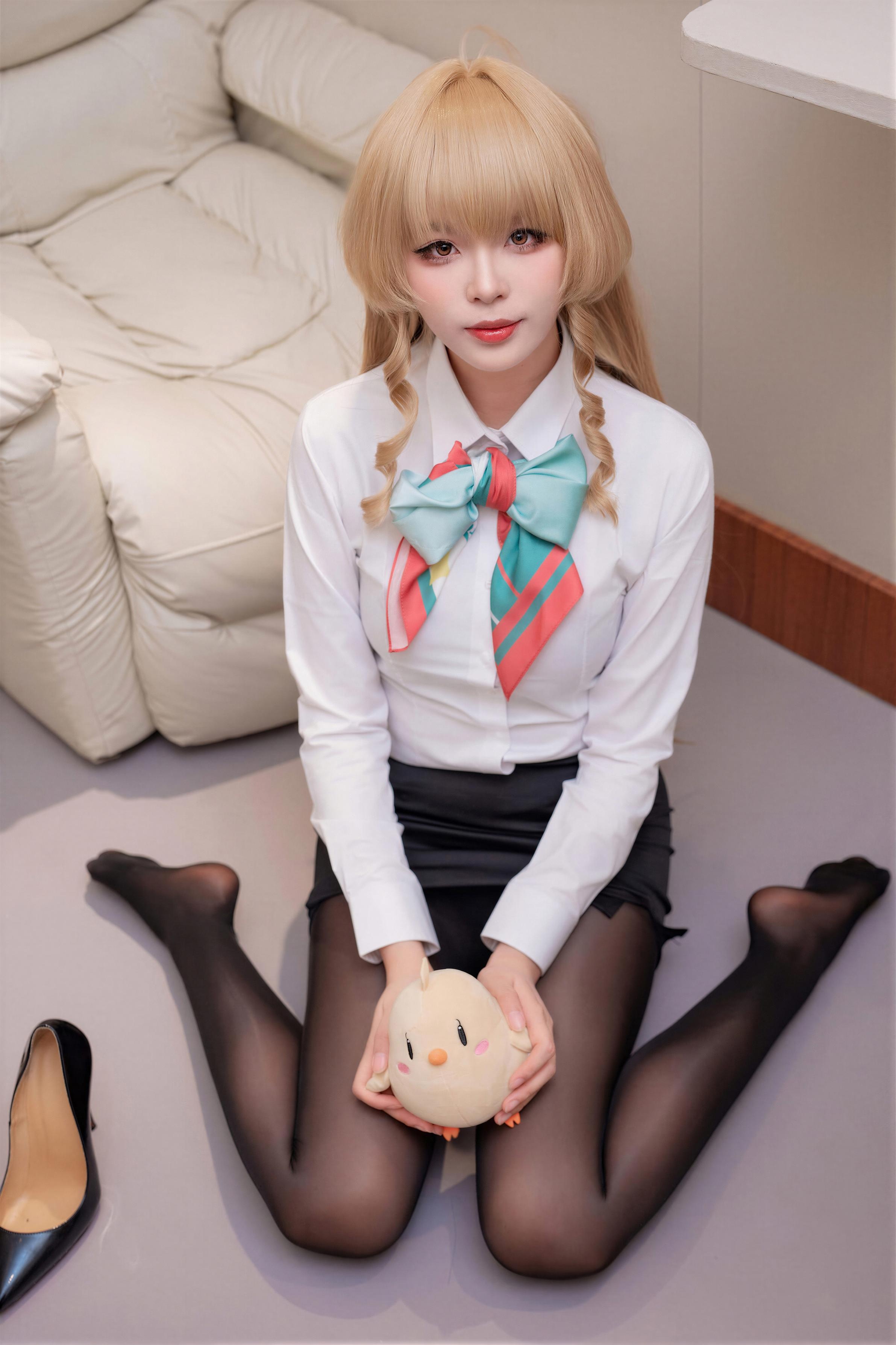 【cosplay】軒蕭學姐 - 碧藍航線 安德烈亞 安心舒適之旅：黑絲制服美腿 50P1V