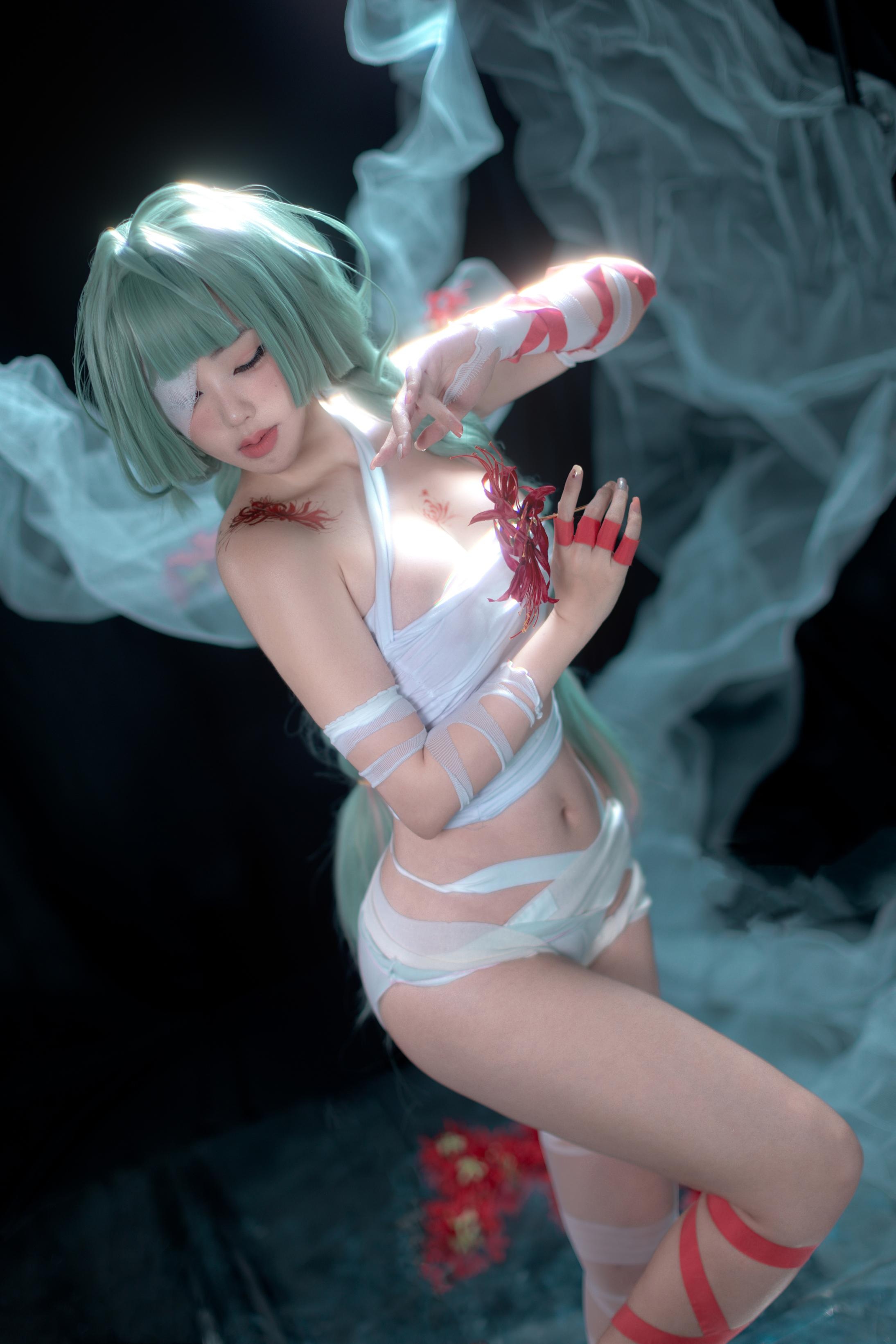 [cosplay] 钛合金TiTi - 弗洛洛：绿发白丝绑缚 巨乳角色还原 91P