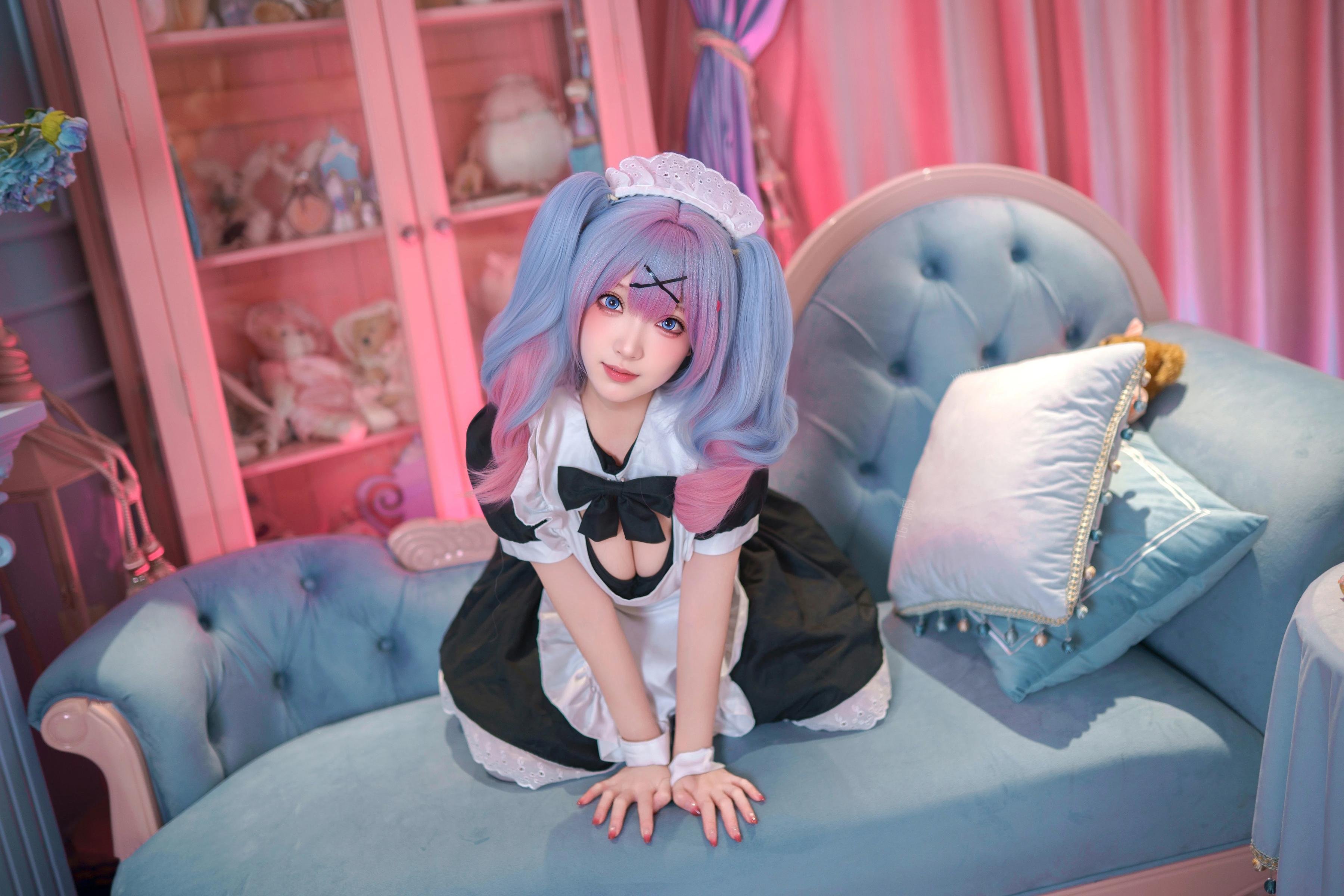 '[cosplay] Bangni邦尼 - Hatsune Miku Người Hầu Bếp Thỏ: Người Hầu Tóc Xanh, Vớ Trắng, Lộ Đùi - Tái Hiện Đầy Đủ 82P'