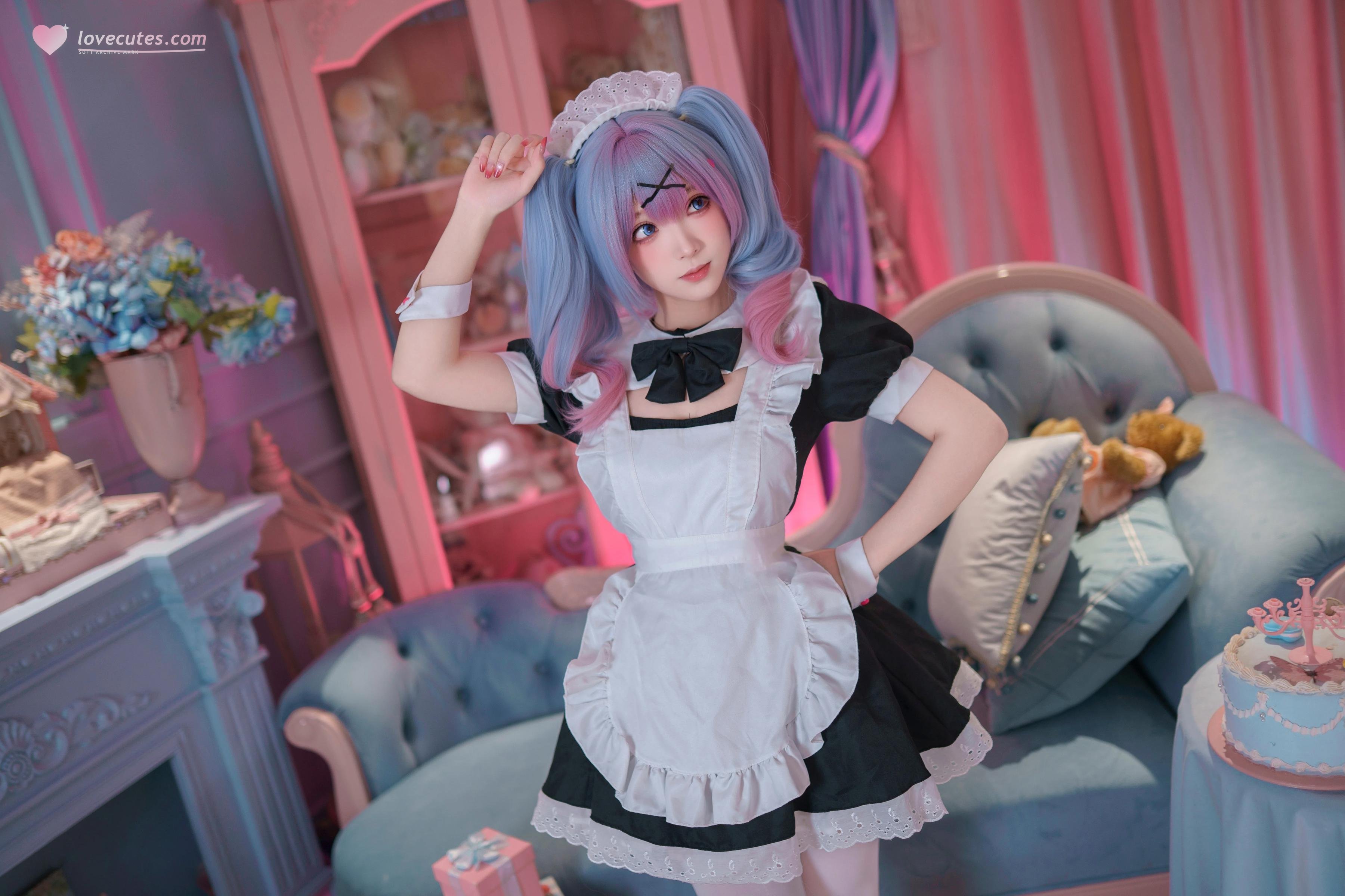'[cosplay] Bangni邦尼 - Hatsune Miku Người Hầu Bếp Thỏ: Người Hầu Tóc Xanh, Vớ Trắng, Lộ Đùi - Tái Hiện Đầy Đủ 82P'