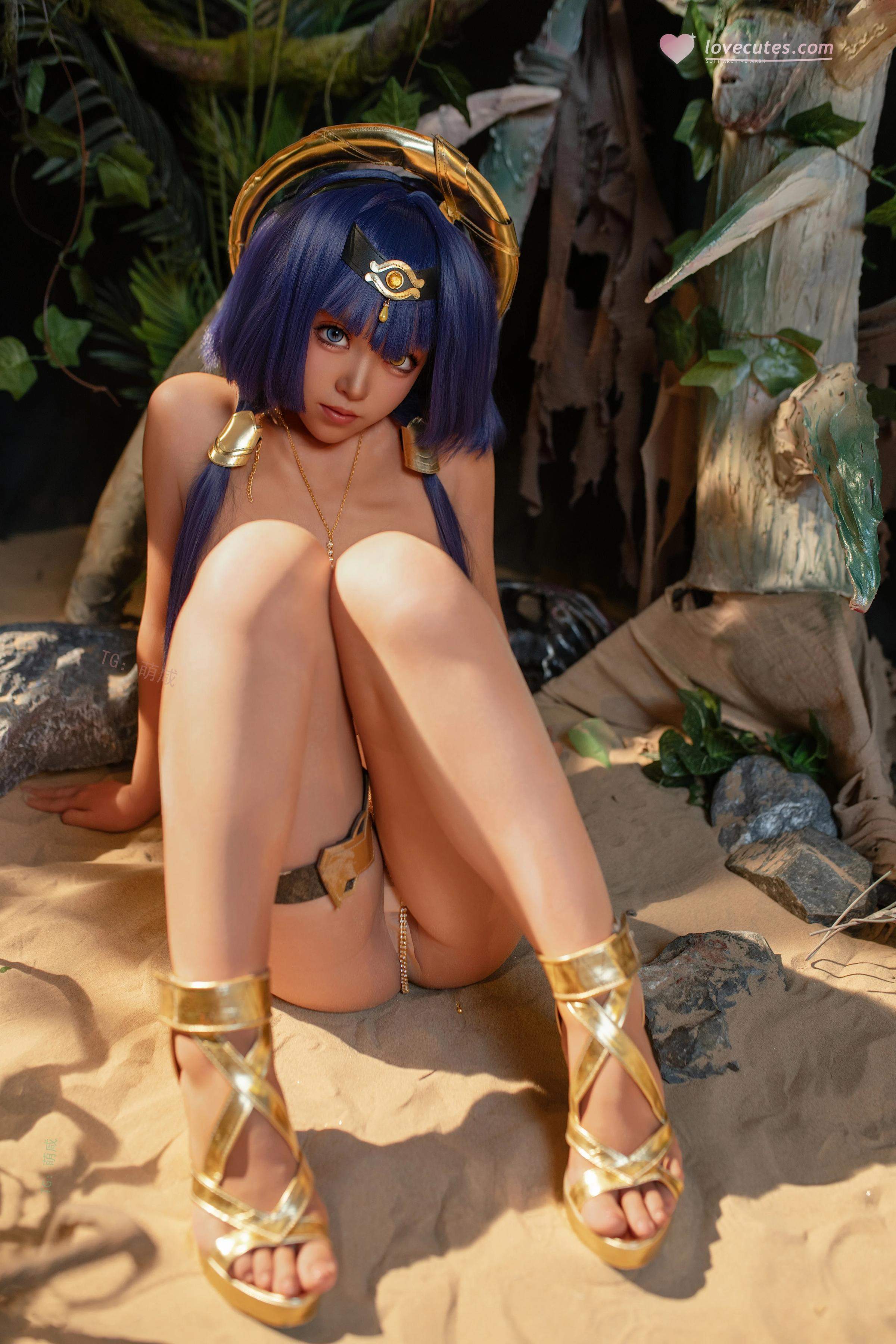 [Cosplay] Bangni - Genshin Impact Candace: Desert Gold High Heels with Revealing Back, 70P