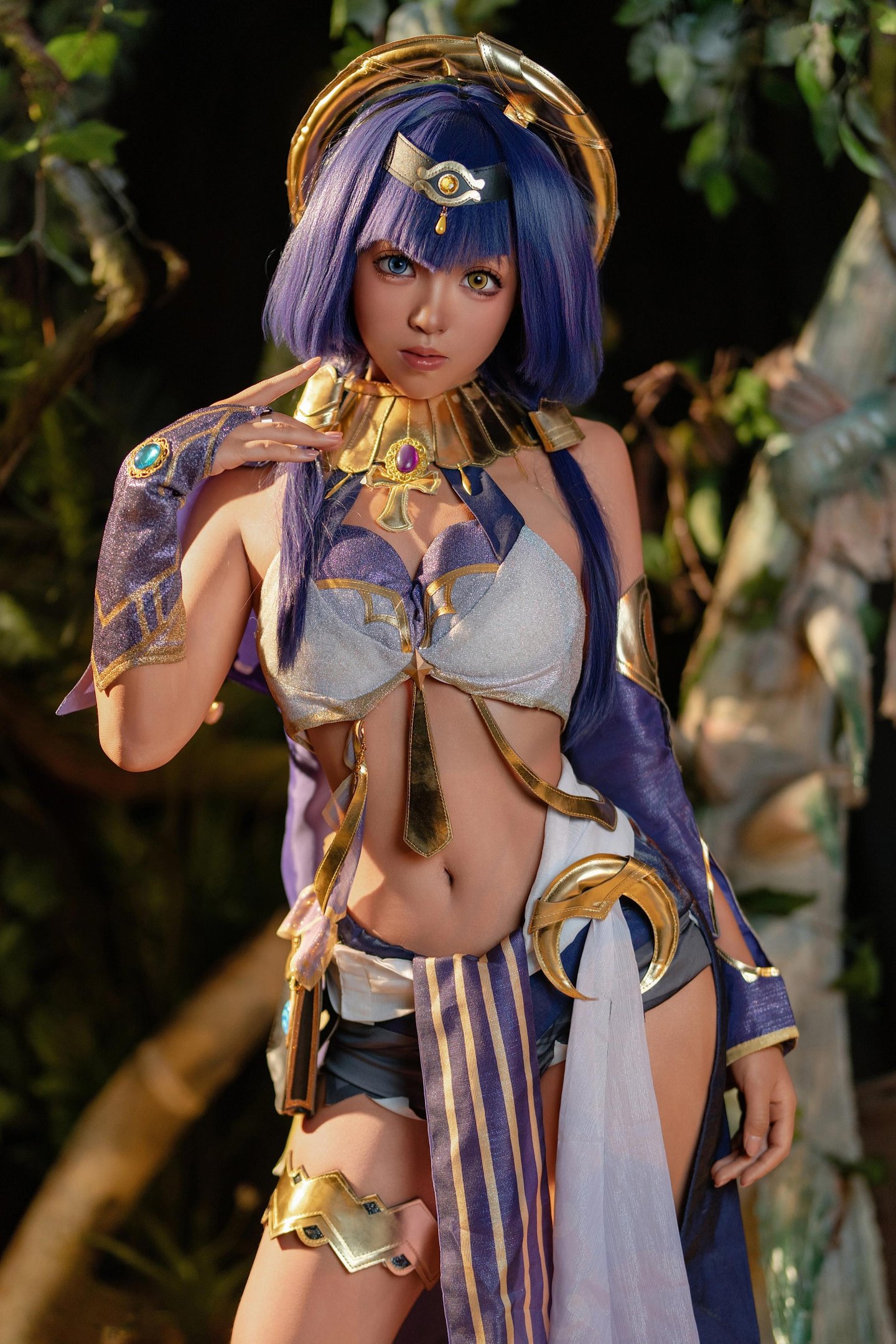 [Cosplay] Bangni - Genshin Impact Candace: Desert Gold High Heels with Revealing Back, 70P