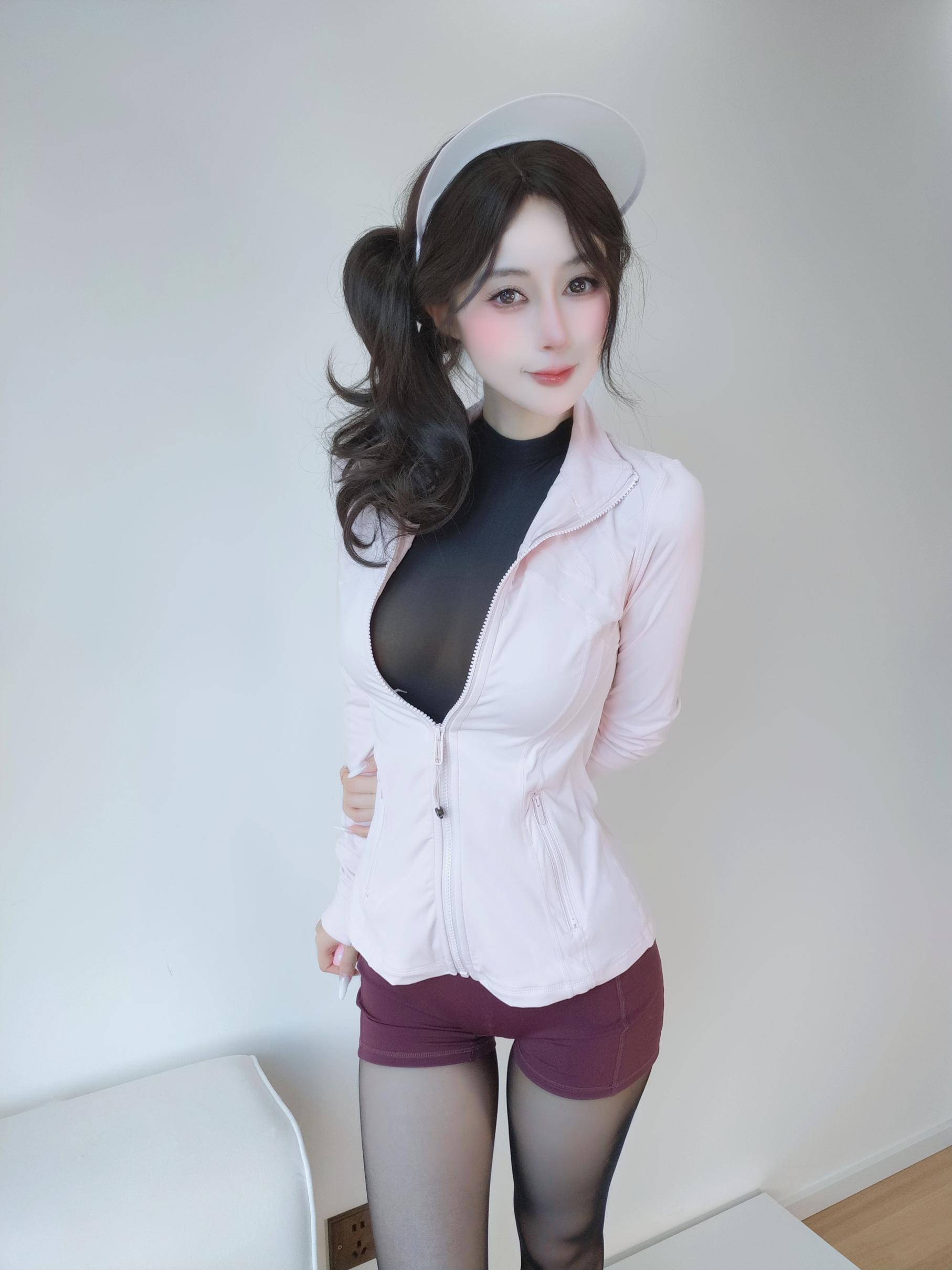 [私房] 白銀81 - 自撮り Vol.102：透視上衣熱褲自拍 巨乳私房 115P5V
