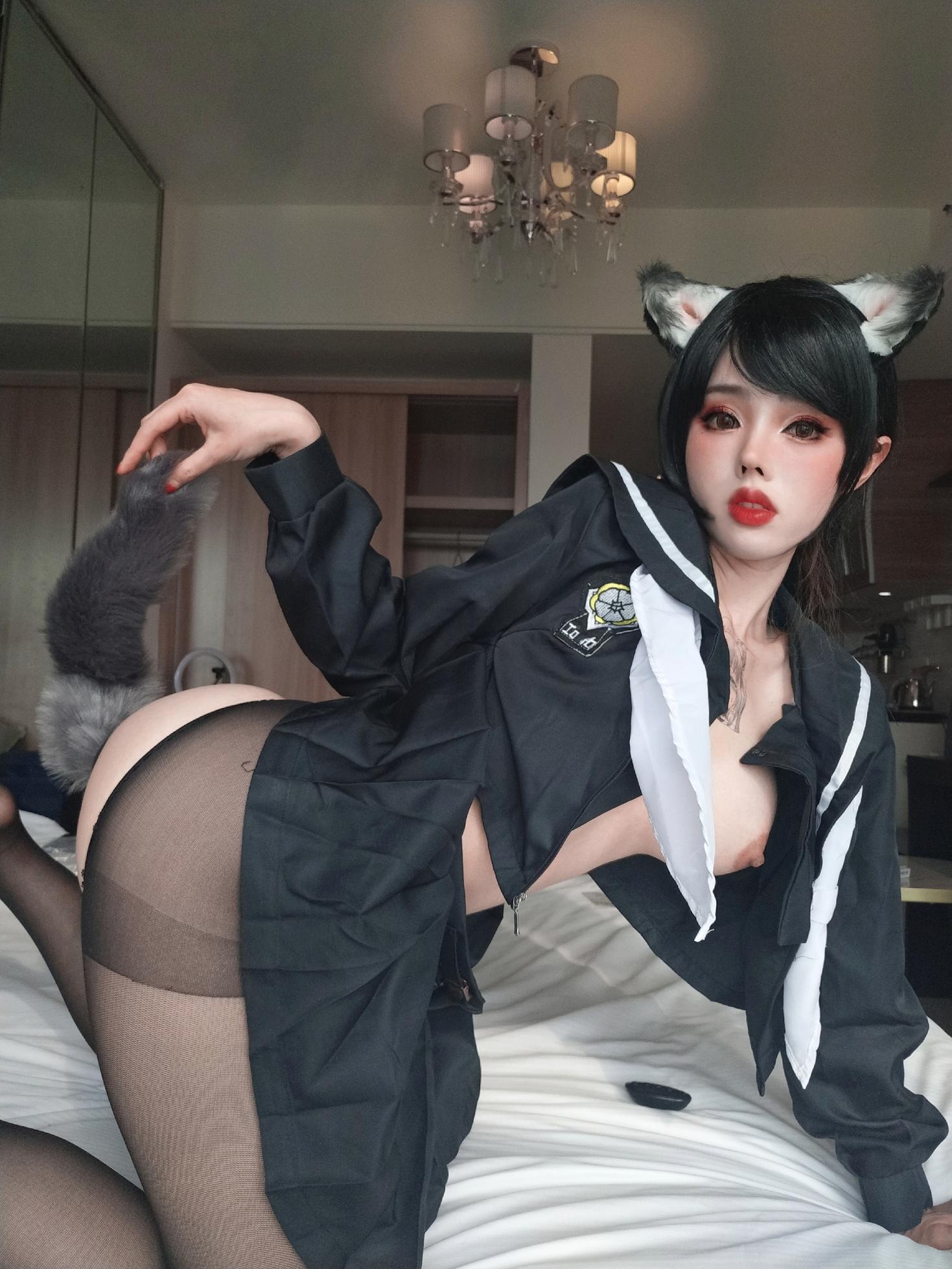 '[私房] Titanium TiTi - Chó Cưng: Tự Sướng Với Đồng Phục Tai Thú, Lộ Điểm Đen 78P9V'