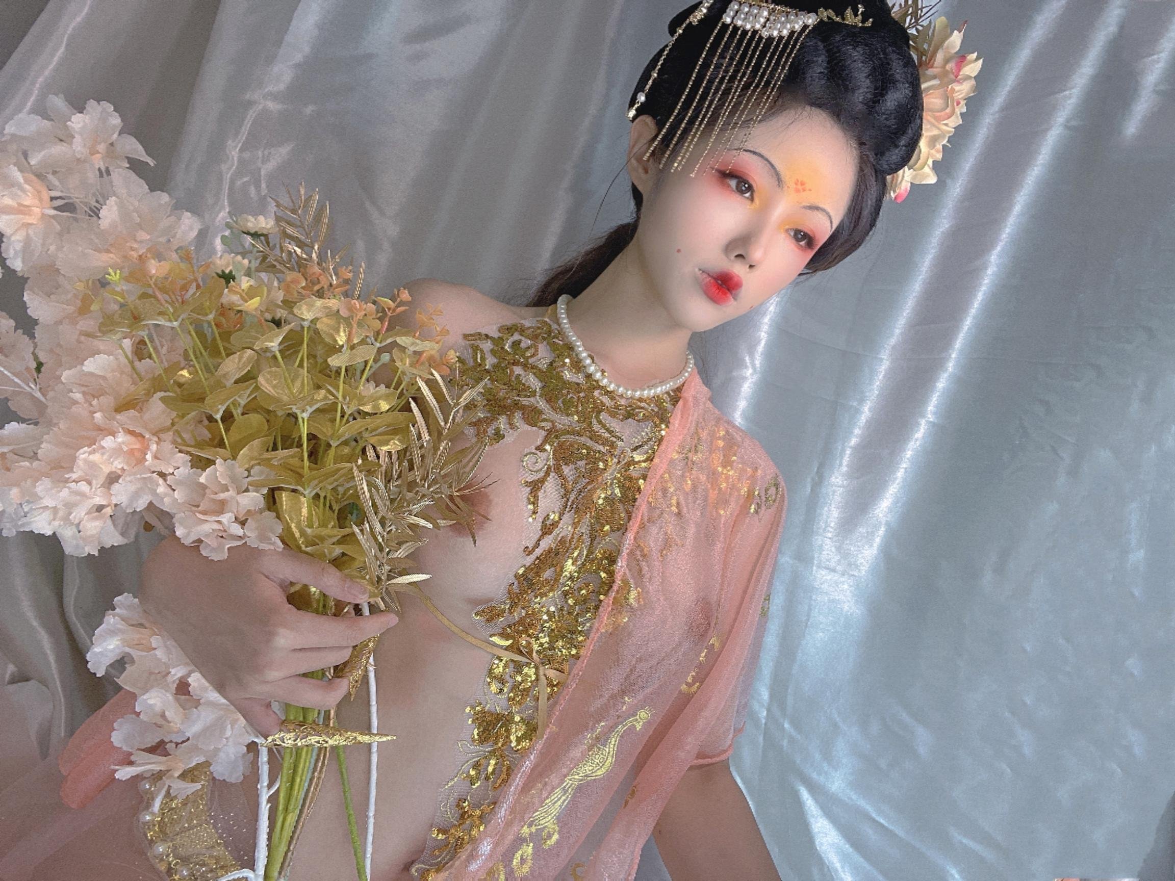 [Private Collection] Titanium Alloy TiTi - Imperial Concubine: Blush Pink Sheer Semi-Nude Beauty in Ancient Style 32P