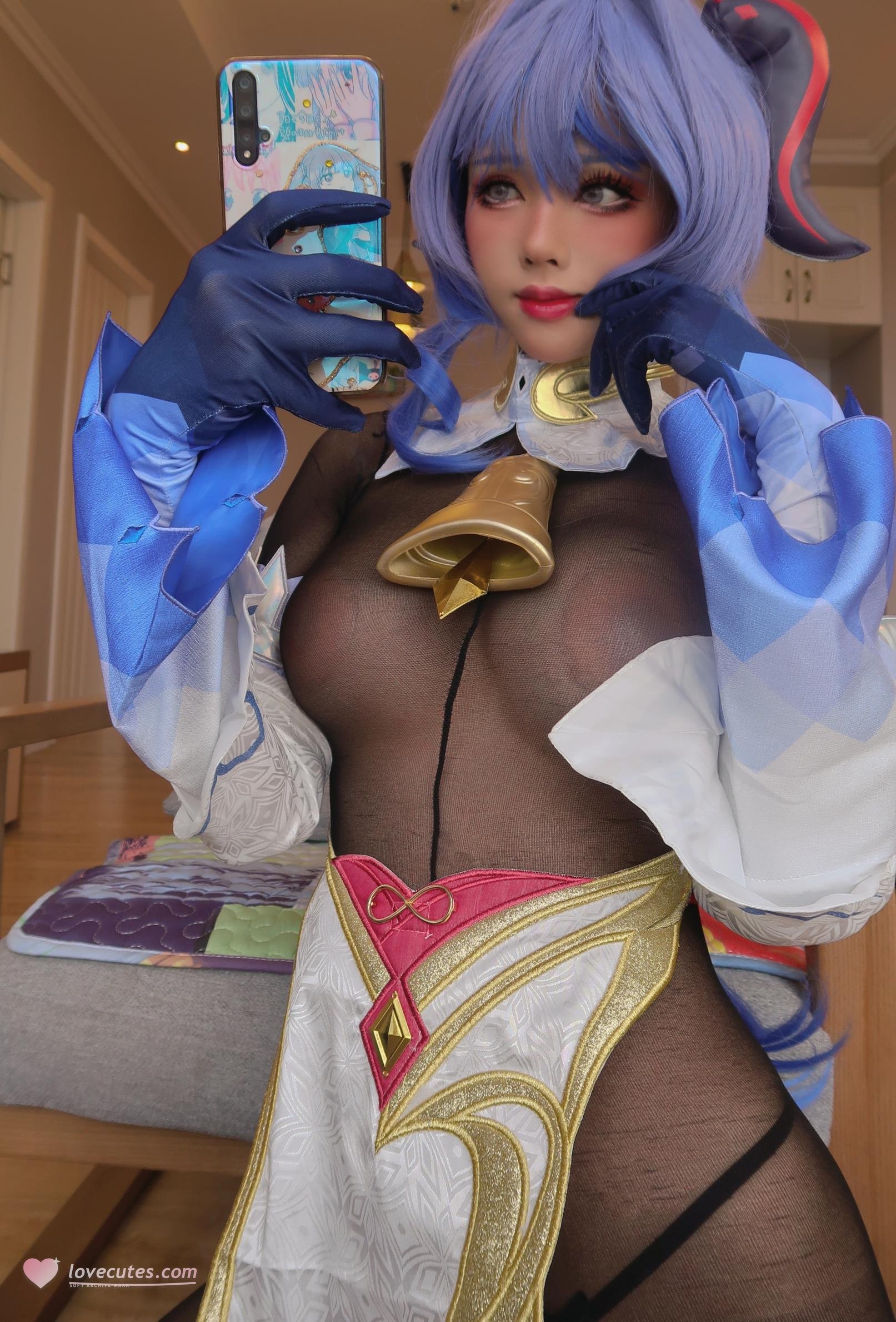[costume play] 鈦合金TiTi - 原神 甘雨：黑絲透視戰損 露臀角色還原 32P