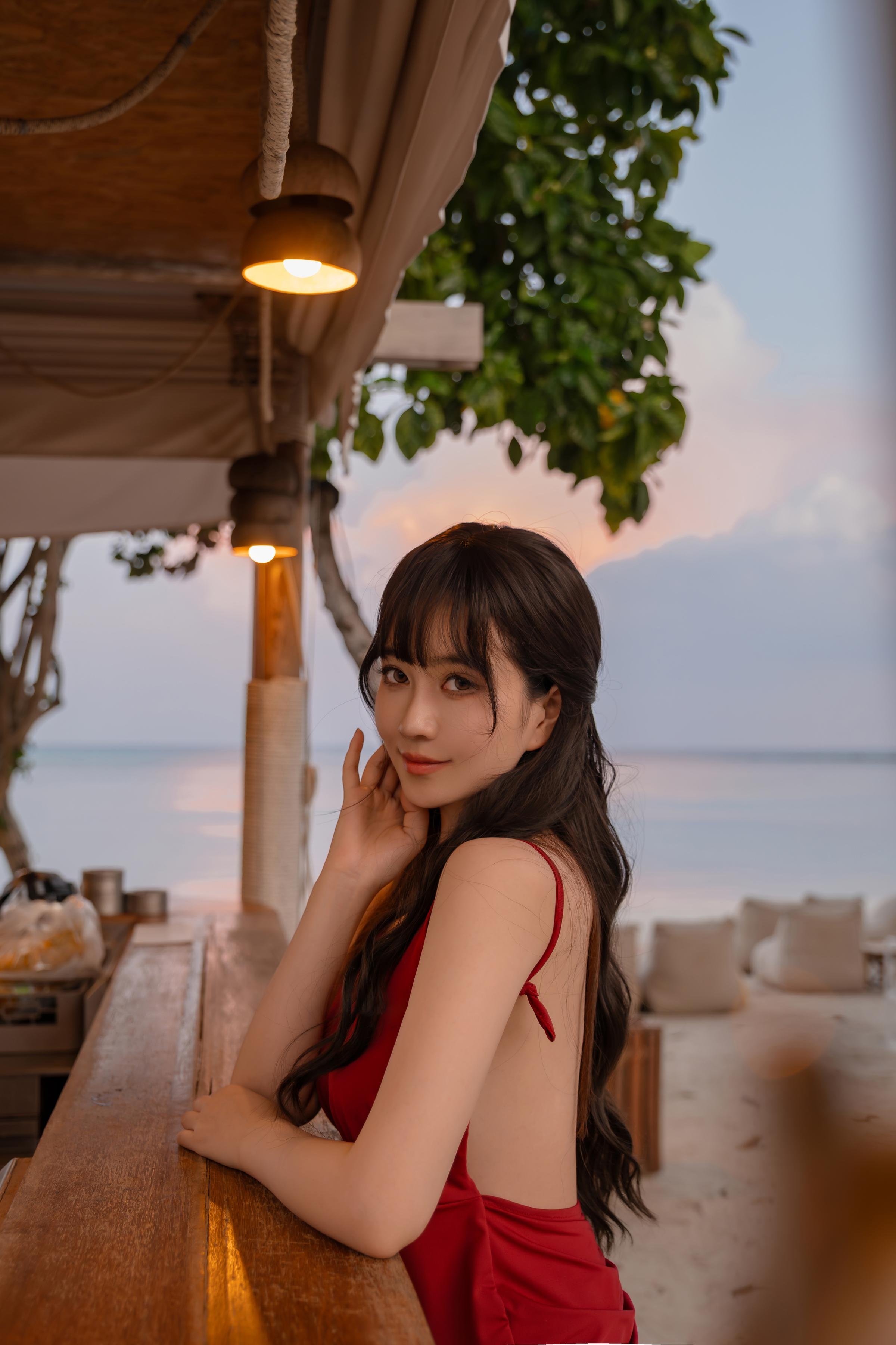 [私房] ปีต่อปี Nnian - คำพบ: ชุดแดงริมสระน้ำวันหยุด 80P